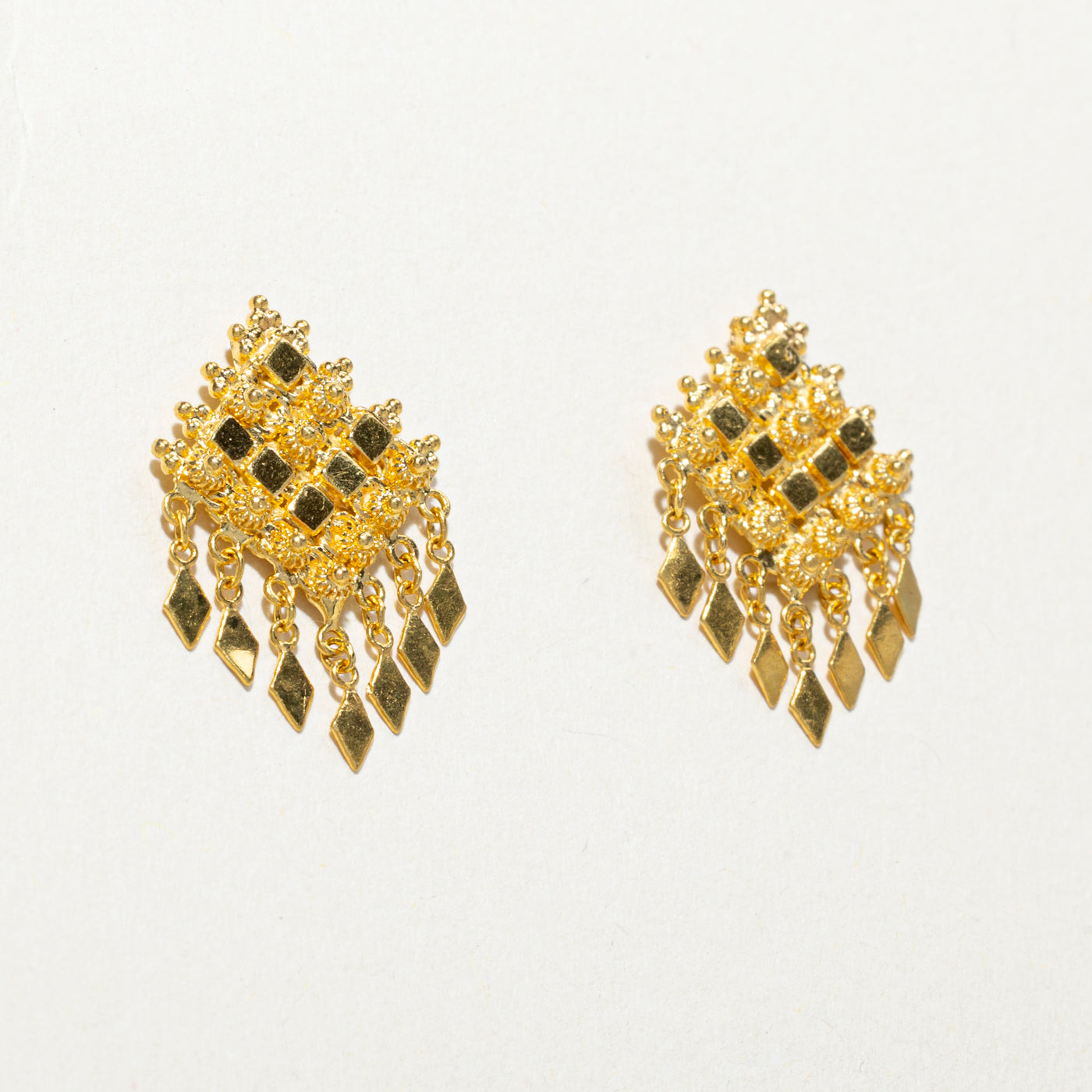 22k Yellow Gold Textured Dangling Earrings