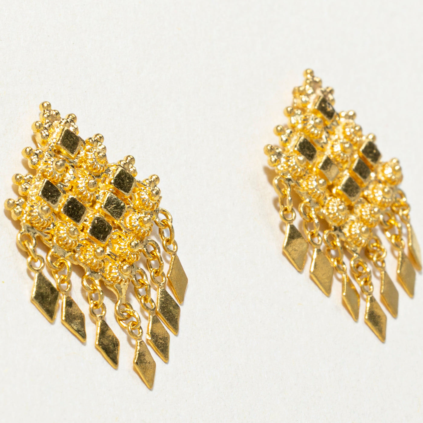 22k Yellow Gold Textured Dangling Earrings