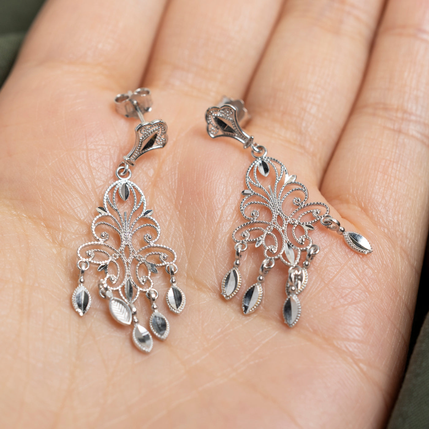 14k White Gold Ornate Chandelier Earrings