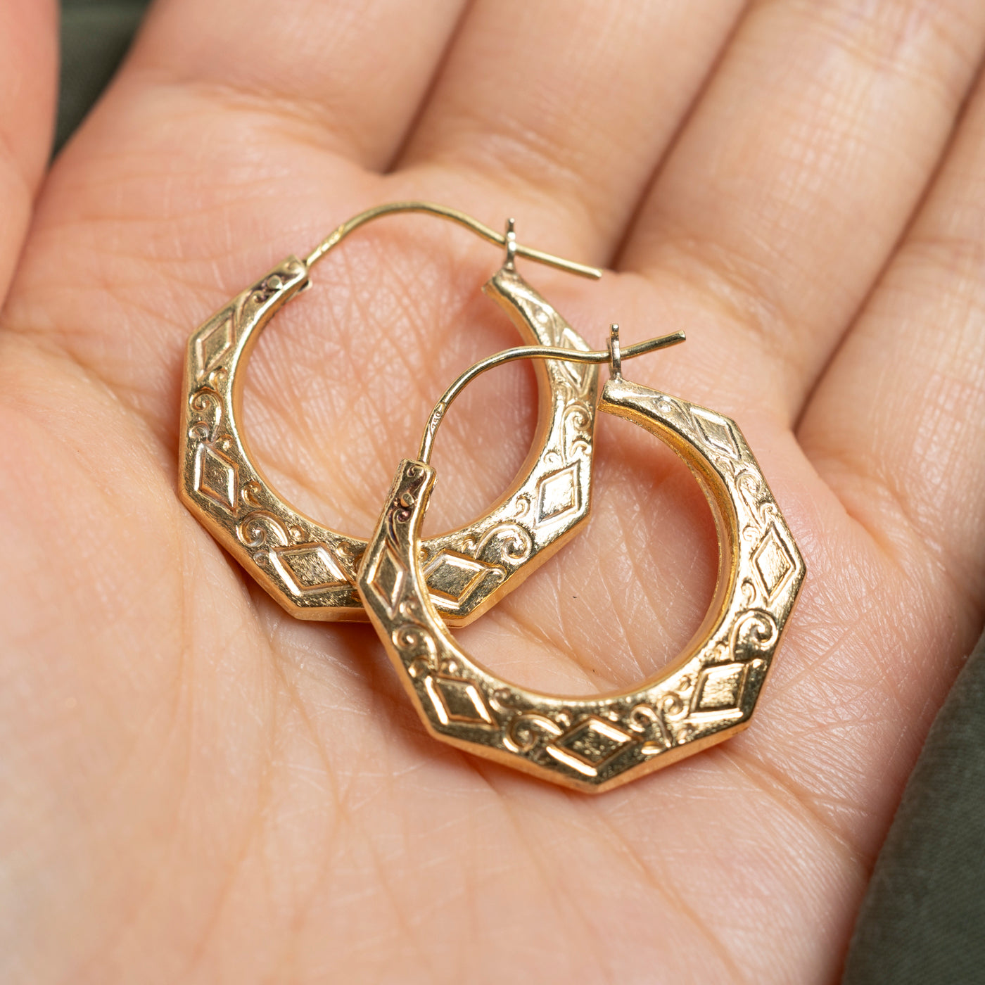 18k Yellow Gold Engraved Hoop Earrings
