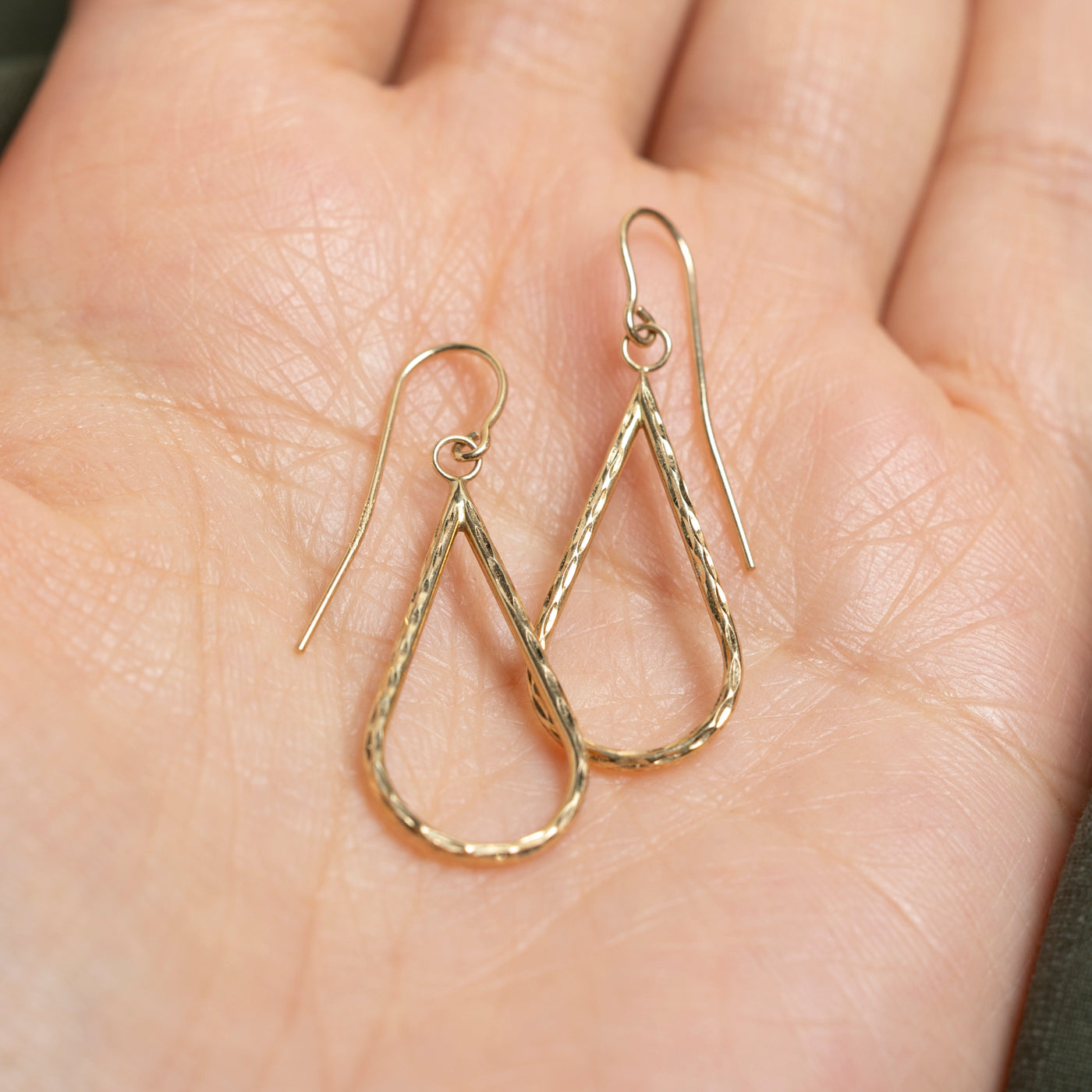 14k Yellow Gold Open Pear Shaped Drop Earrings