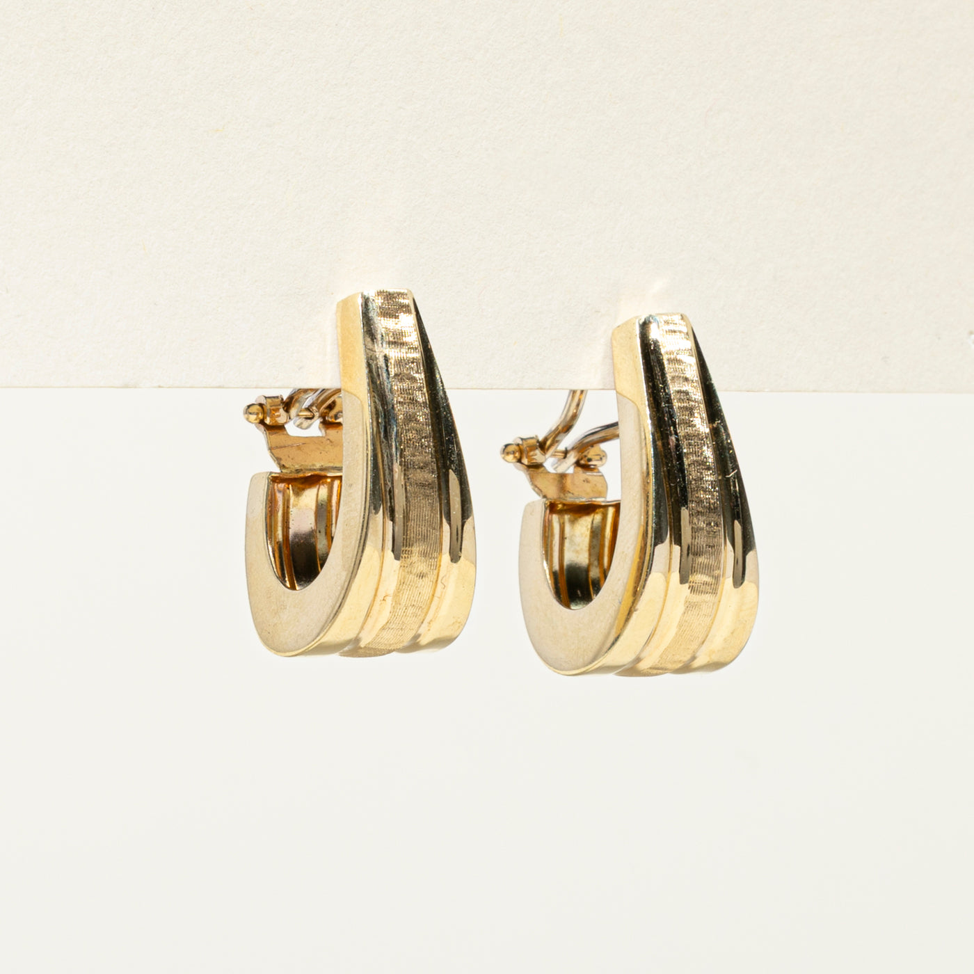 14k Yellow Gold Chunky Textured Hoop Earrings