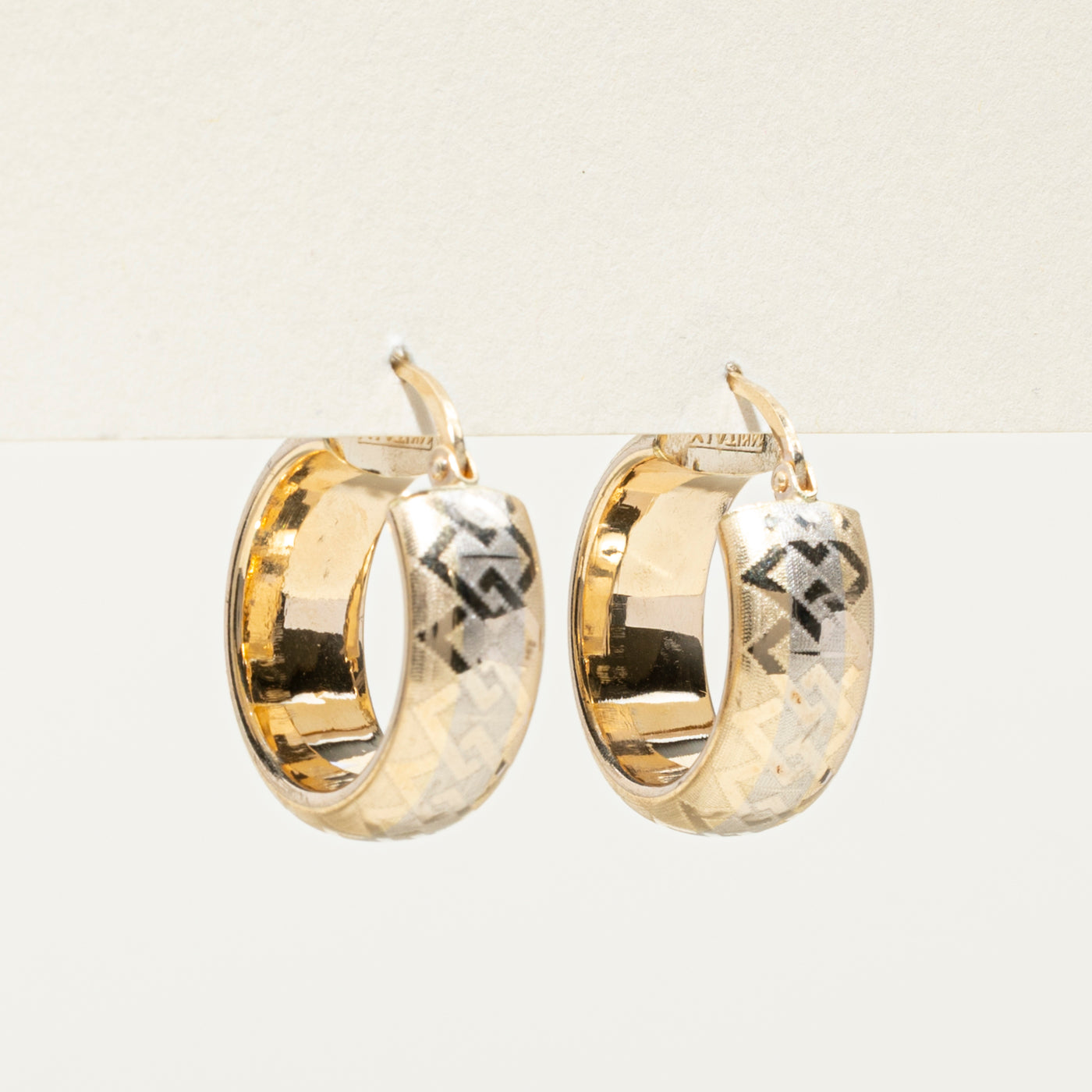 14k Yellow Gold Patterned Hoop Earrings