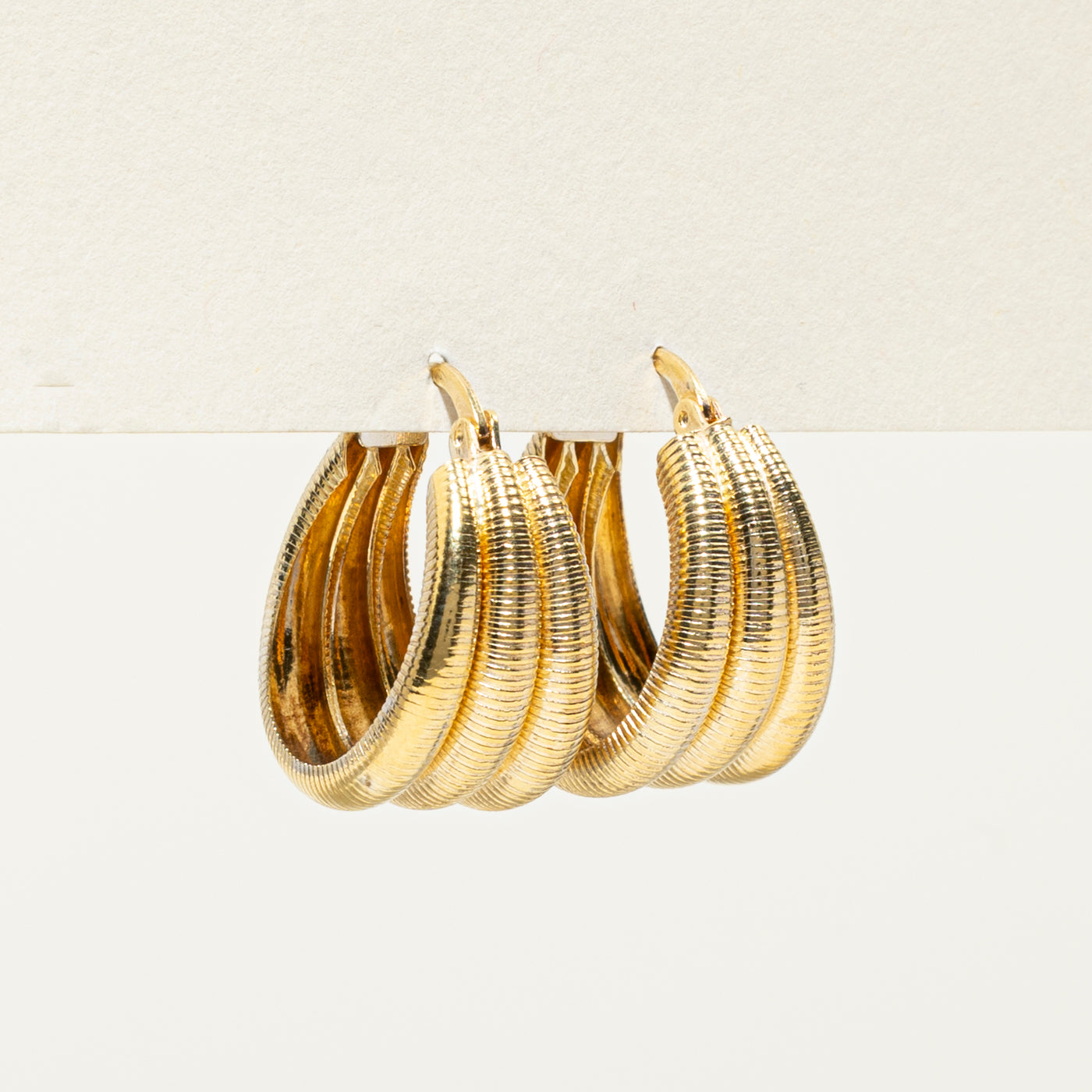 18k Yellow Gold Grooved Hoop Earrings