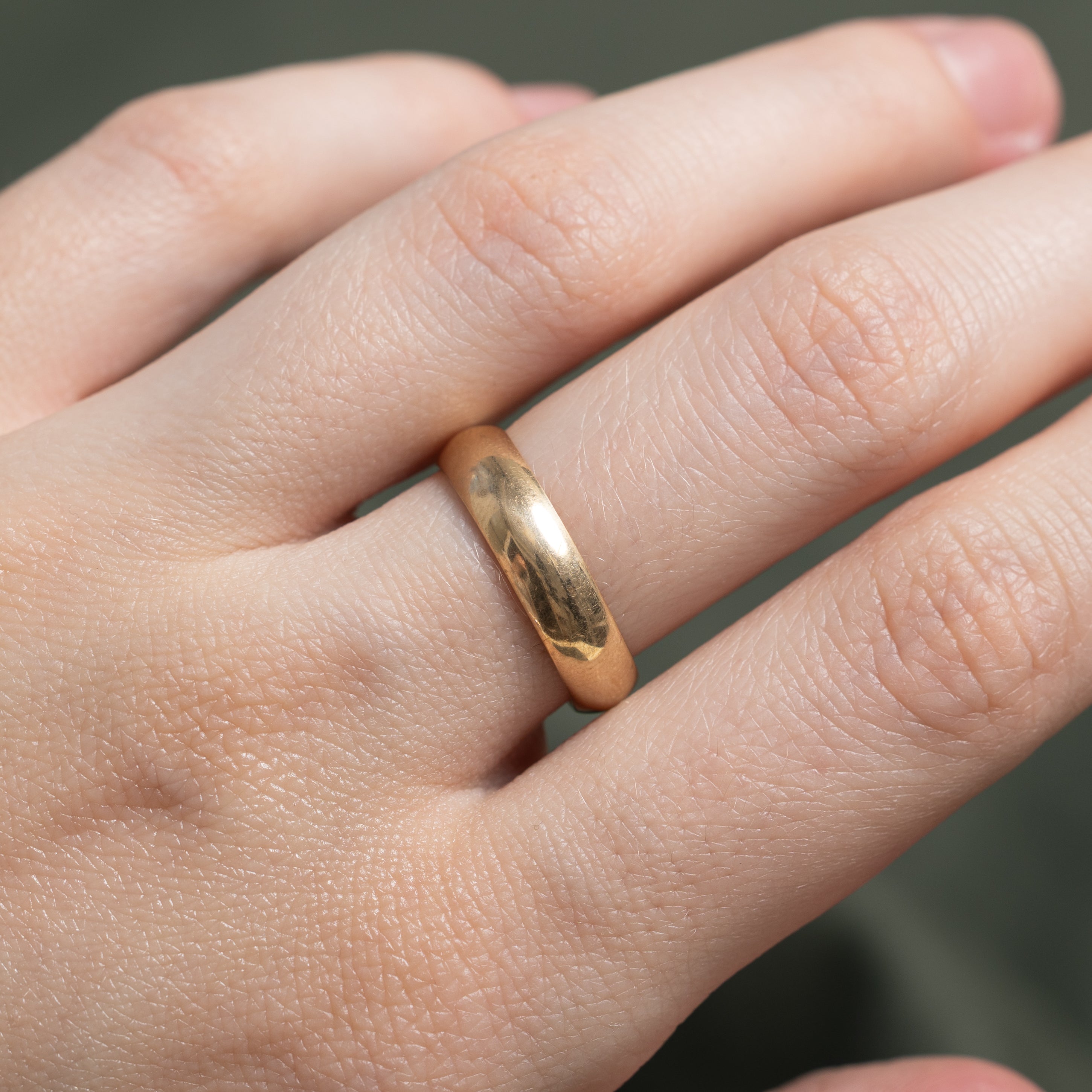 'Birks' 14k Yellow Gold Band | 4.75mm | SZ 7
