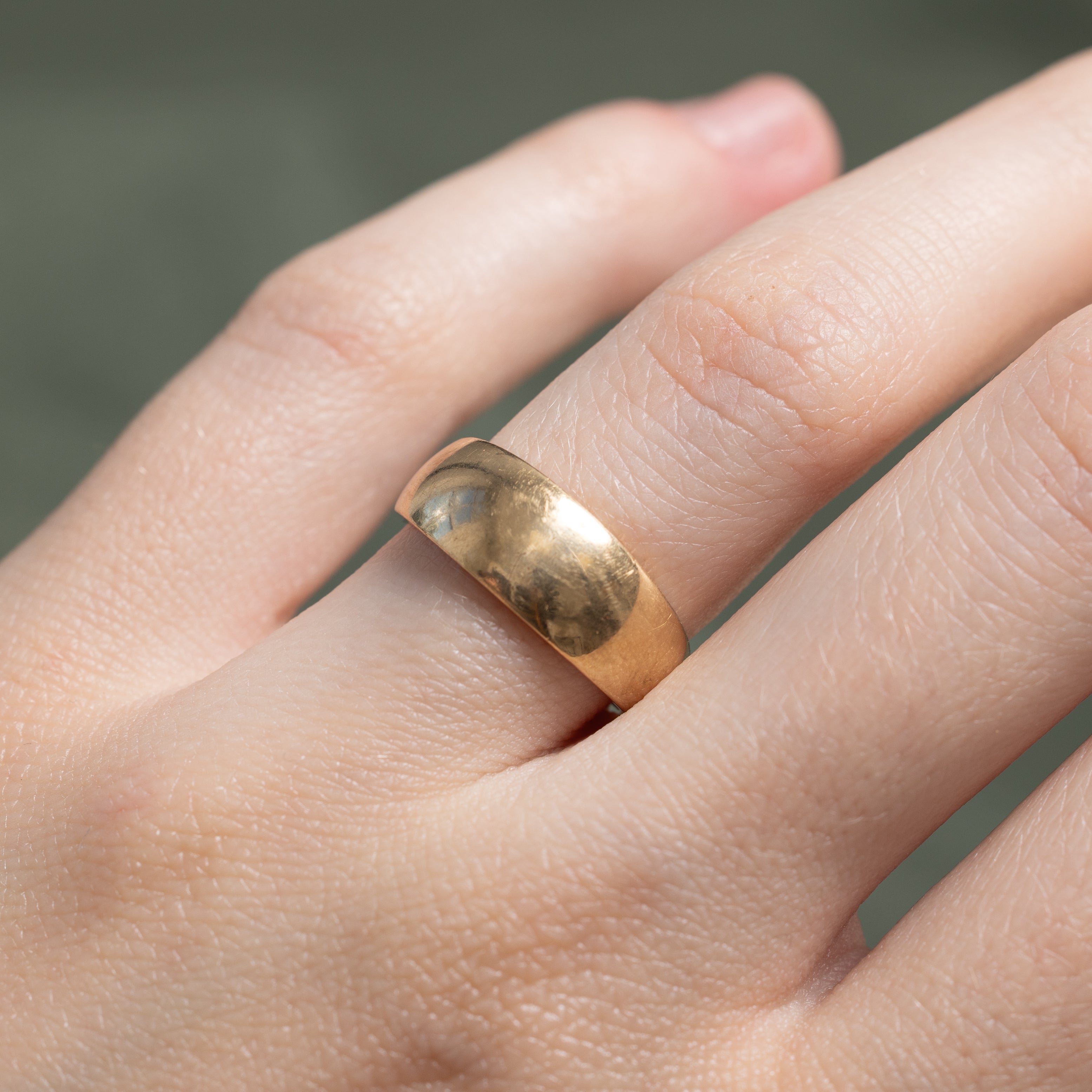 'Birks' 14k Yellow Gold Plain Dome Ring | SZ 5.5
