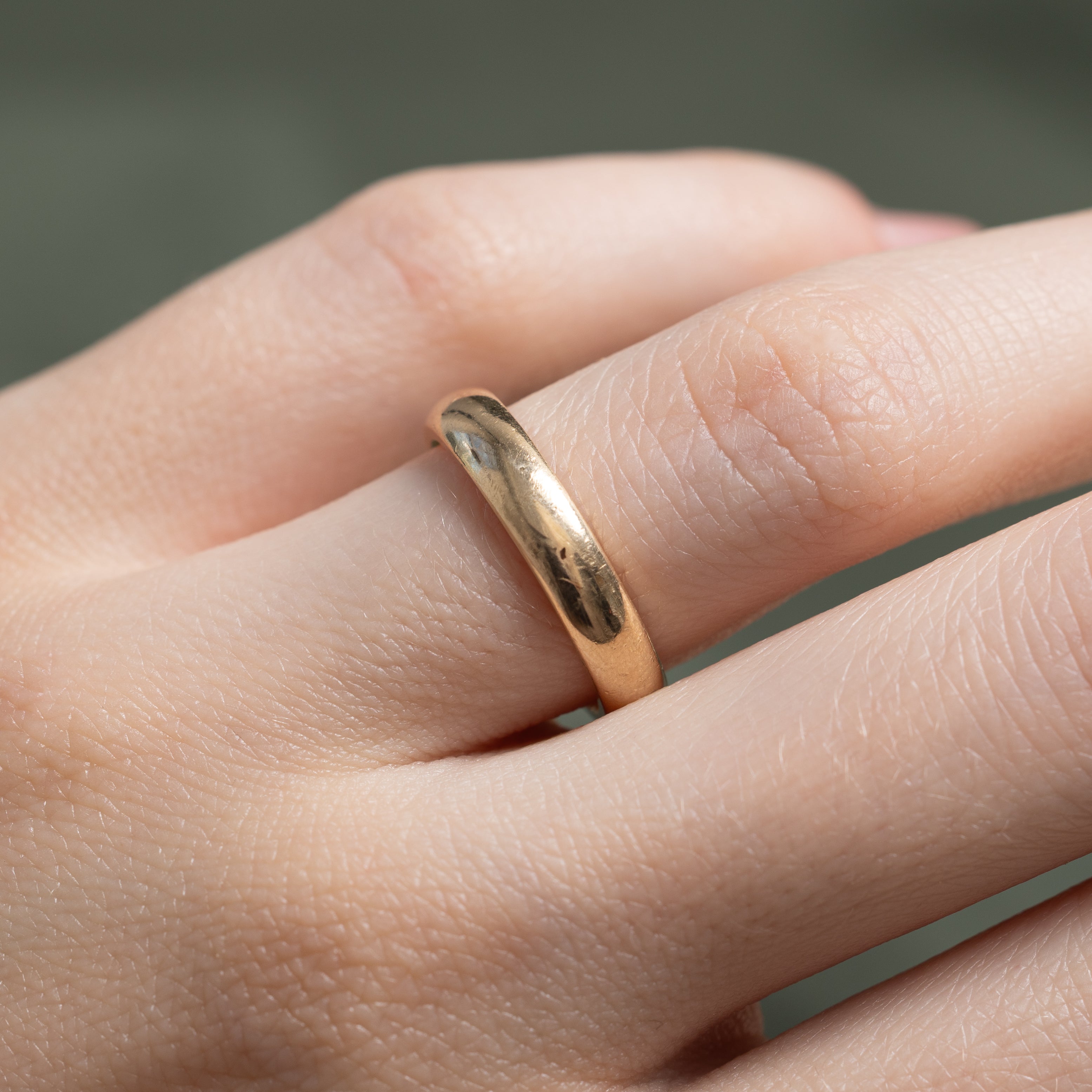 'Birks' 14k Yellow Gold Band | 3.75mm | SZ 5.75