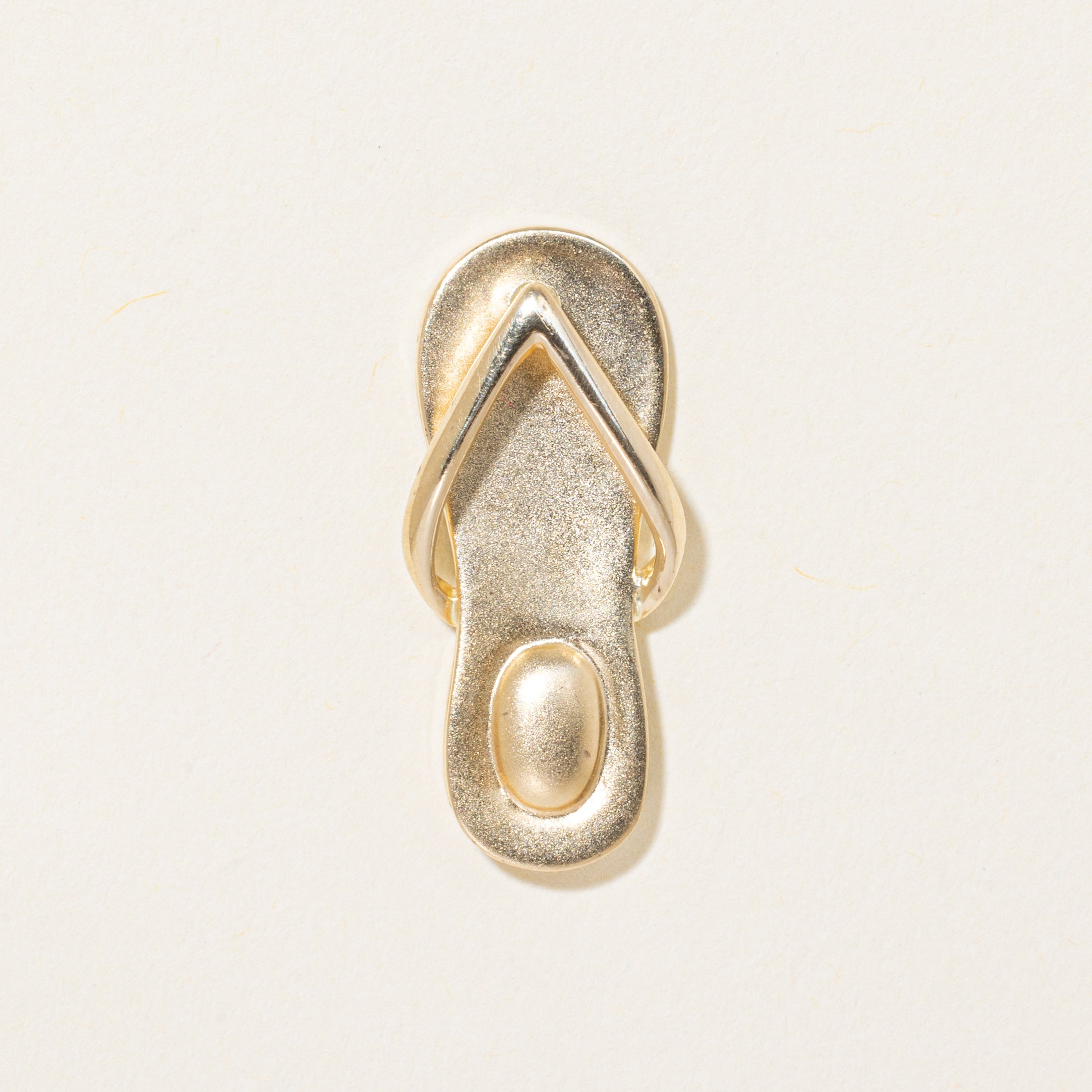 14k Yellow Gold Flip-Flop Charm