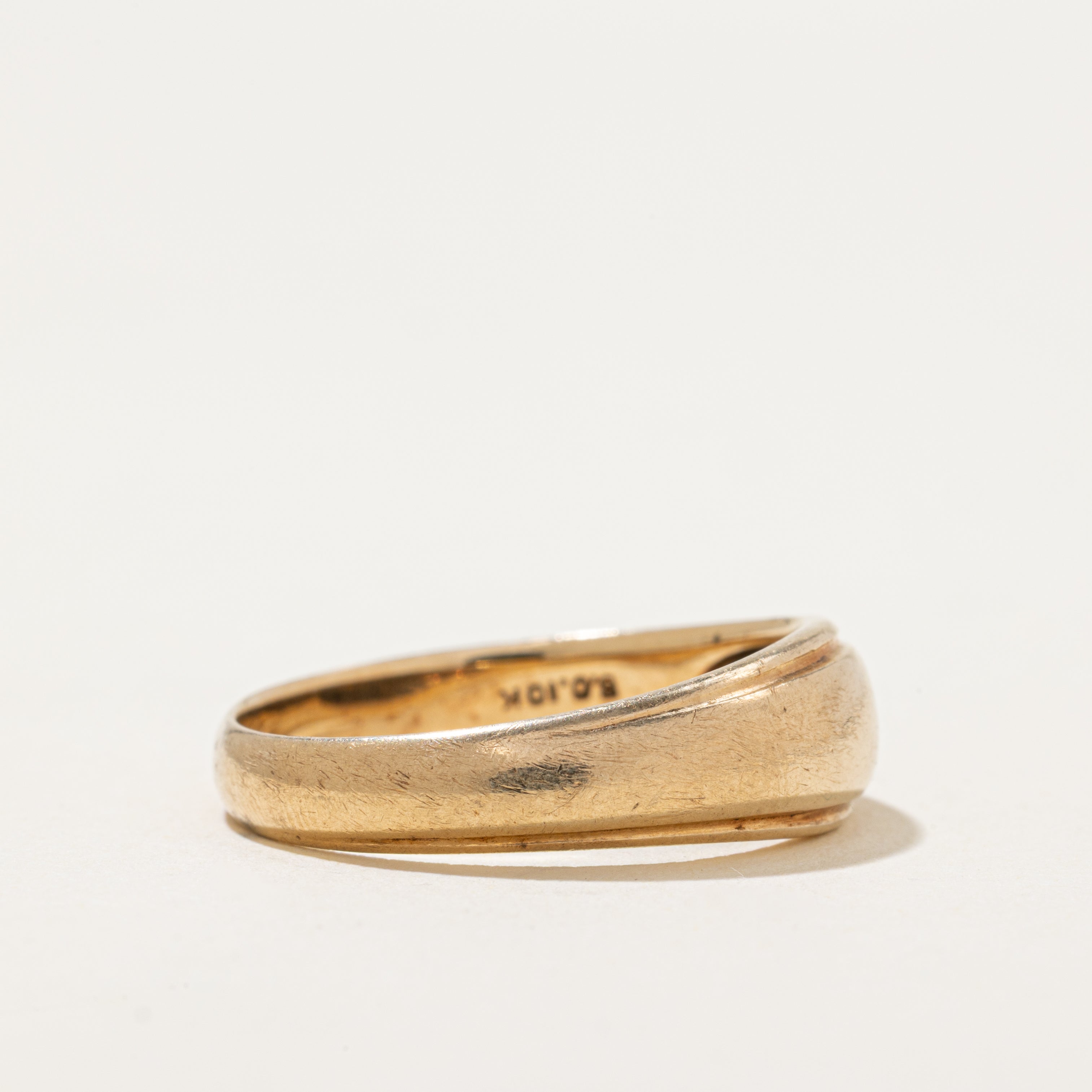 'Birks' 10k Yellow Gold Grooved Dome Ring | SZ 9