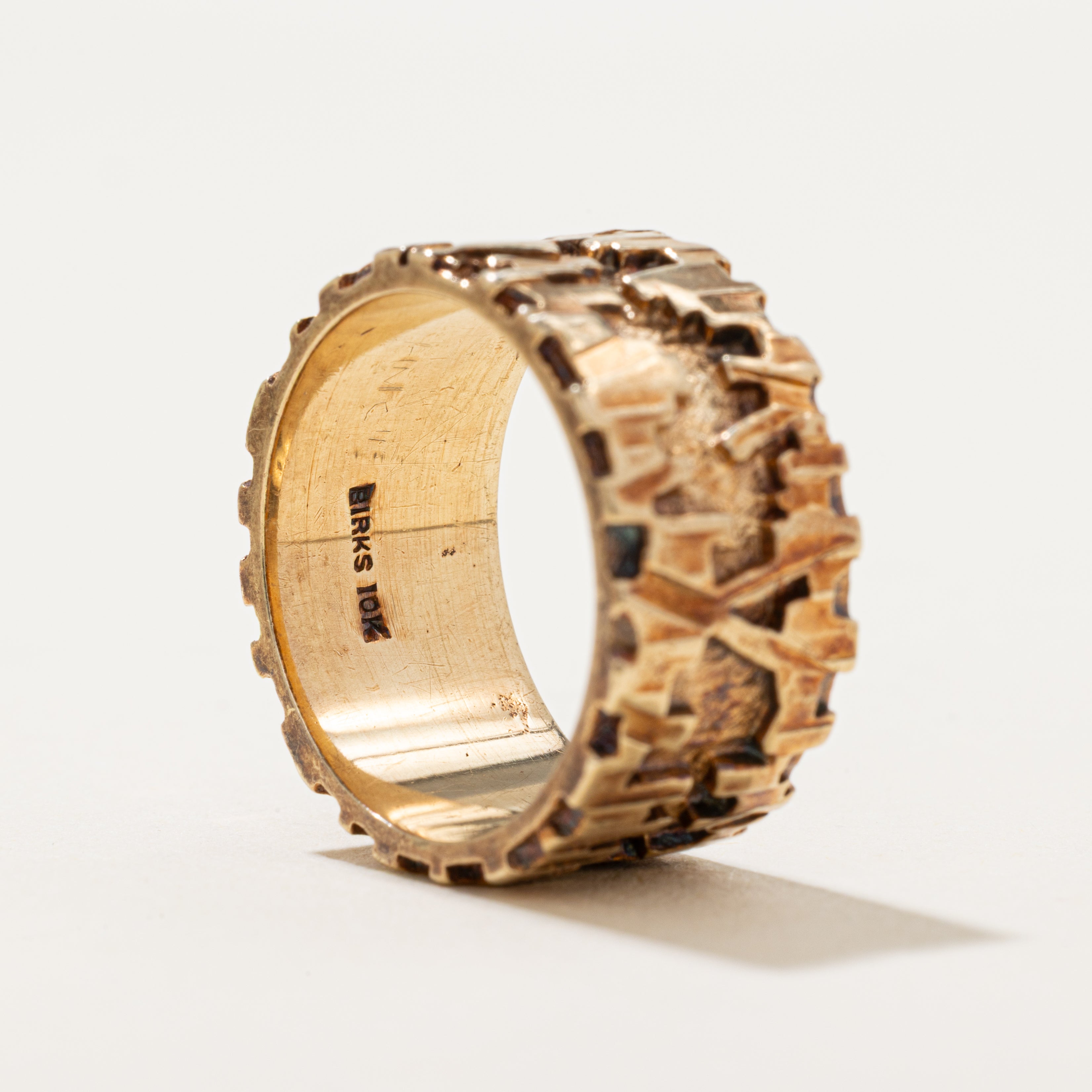 'Birks' 10k Yellow Gold Textured Abstract Band | SZ 8