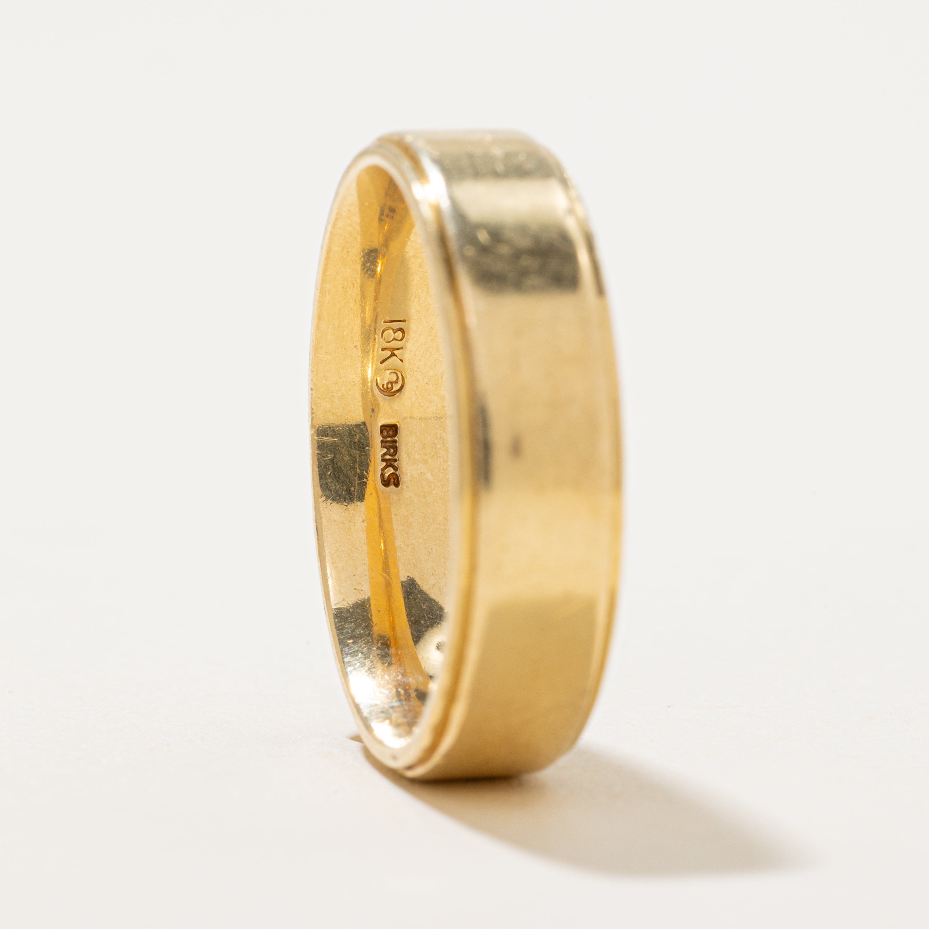 'Birks' 18k Yellow Gold Grooved Band | SZ 9.5