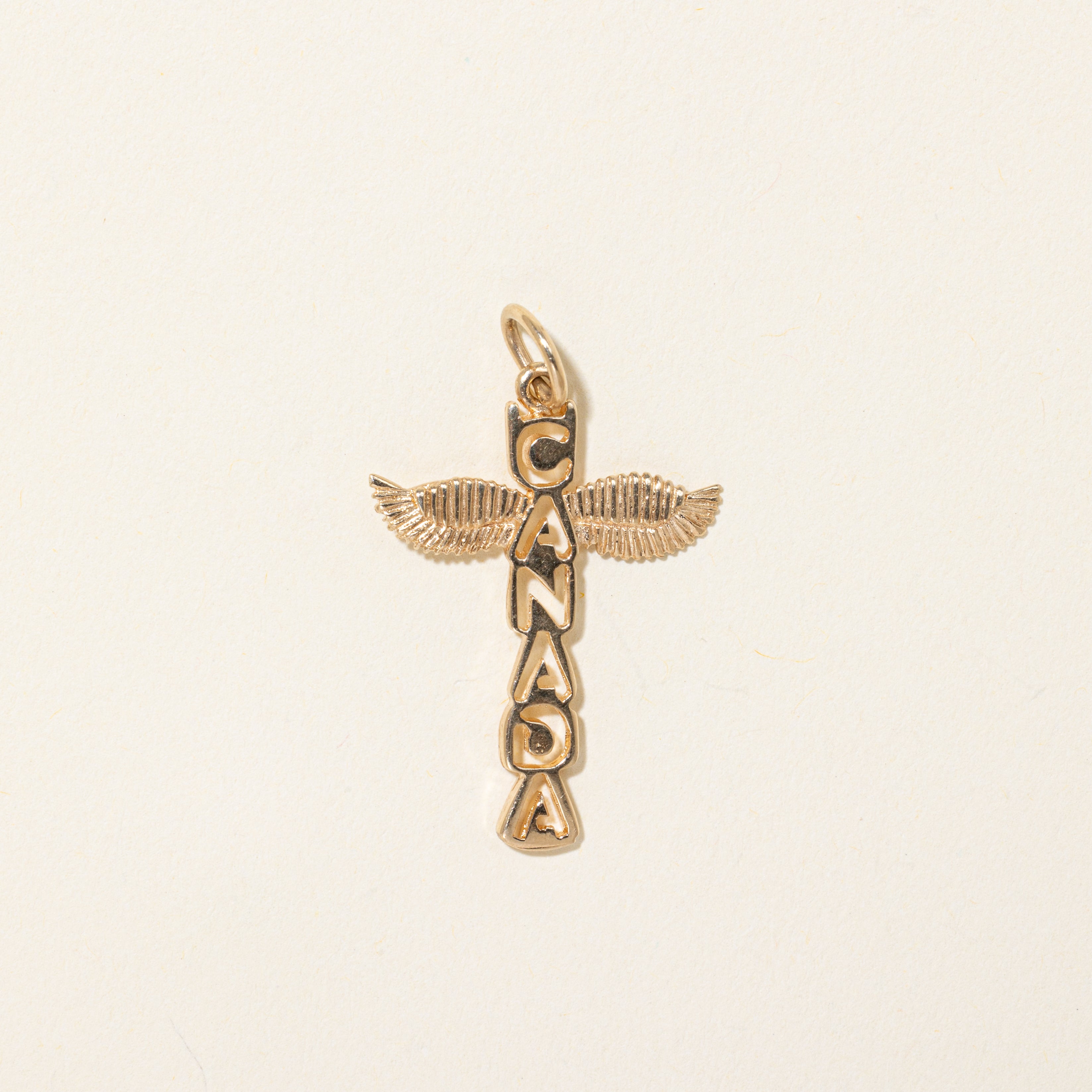 10k Yellow Gold "Canada" Charm