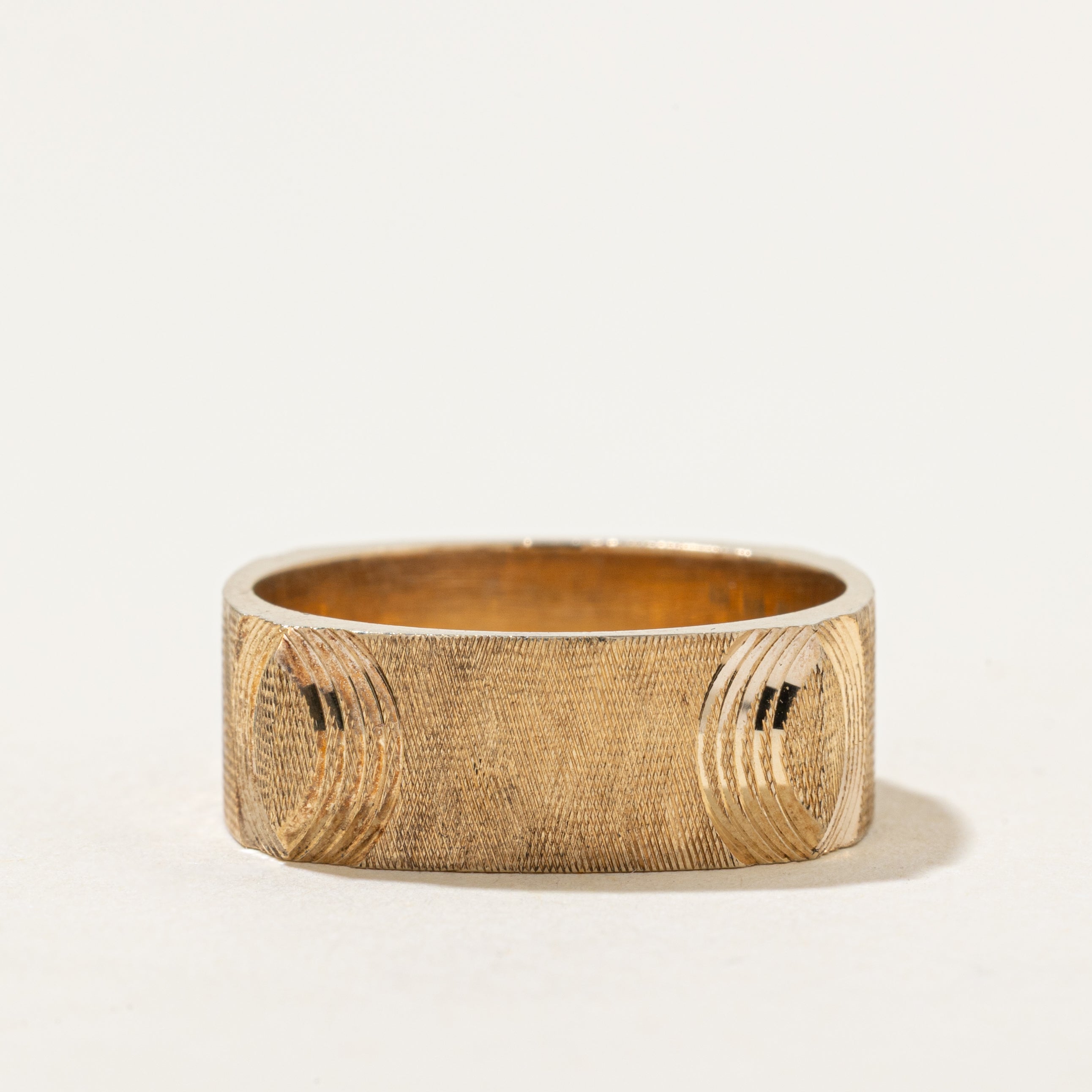 Vintage Canadian 10k Soft-Square Textured Band | SZ 8