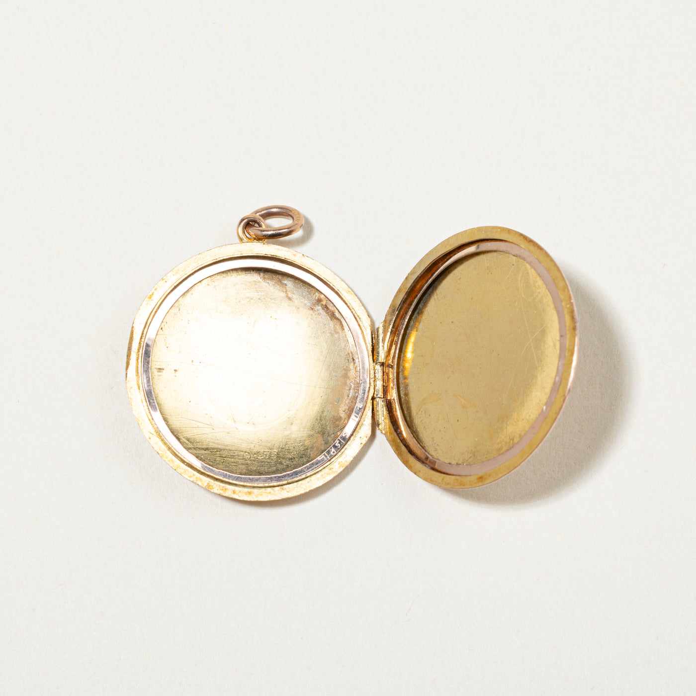 9k Yellow Gold Engraved Locket Charm