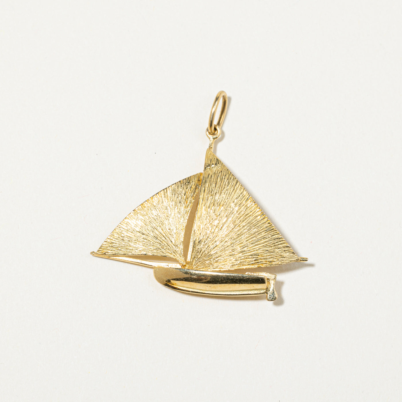 18k Yellow Gold Sailboat Charm