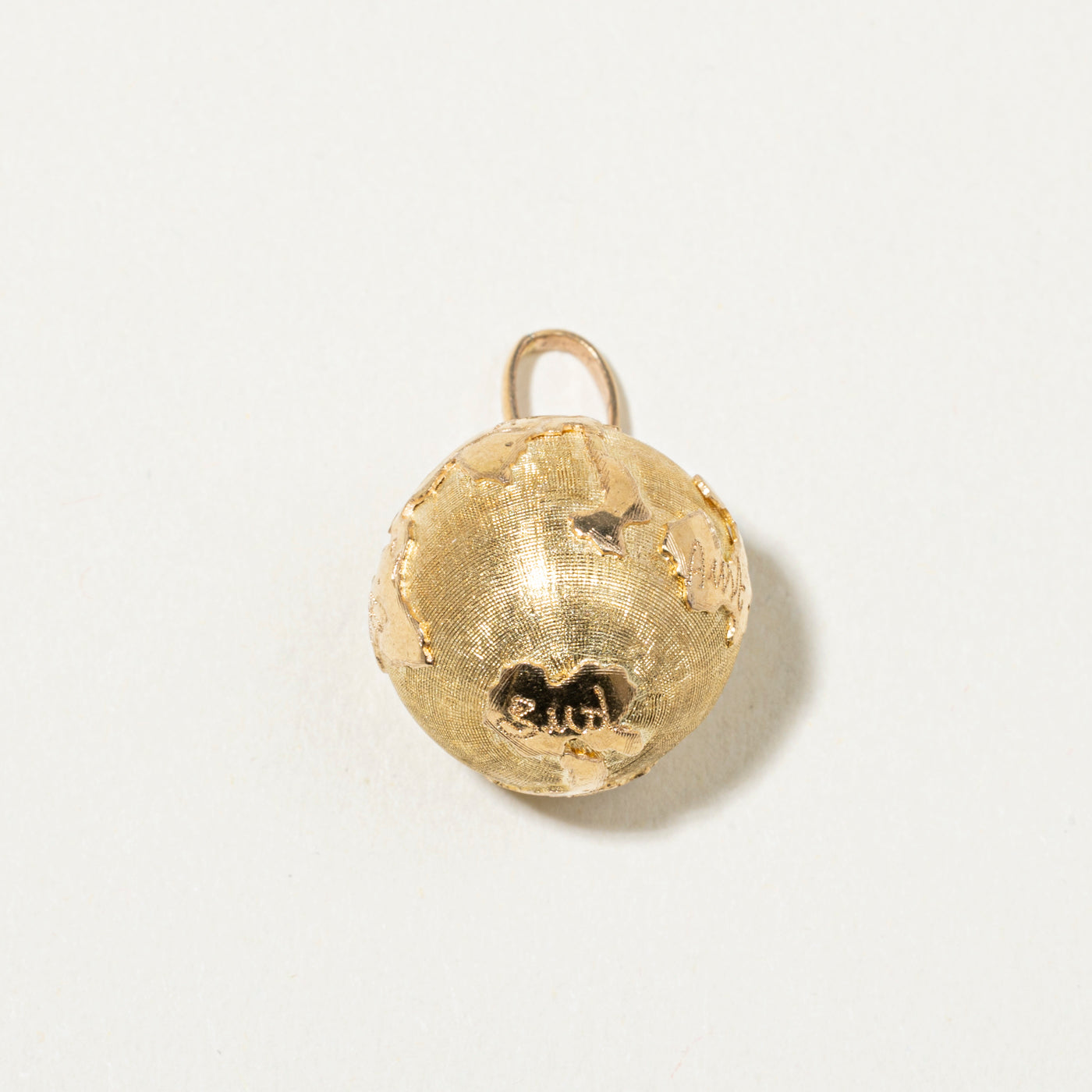 18k Yellow Gold Globe Charm
