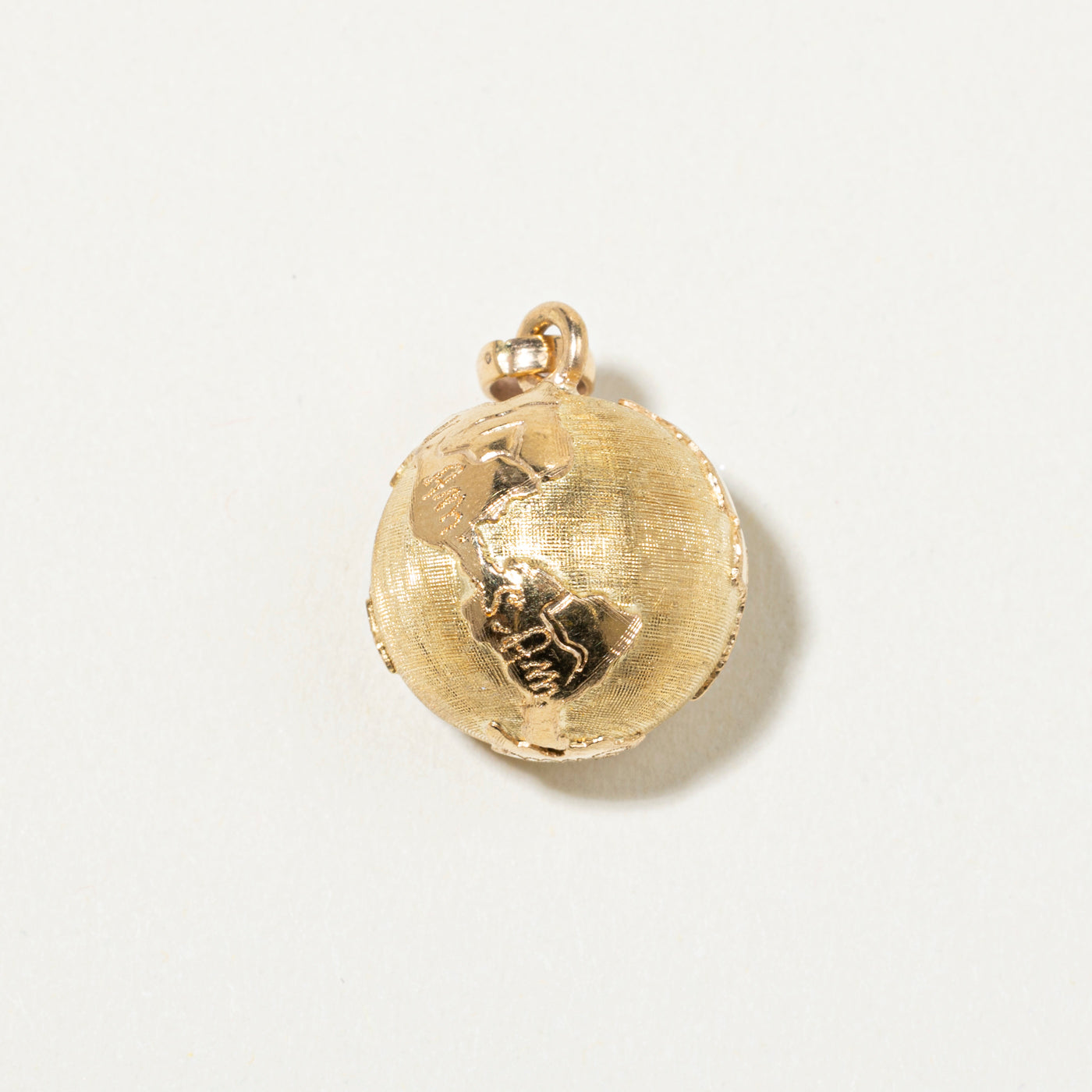 18k Yellow Gold Globe Charm