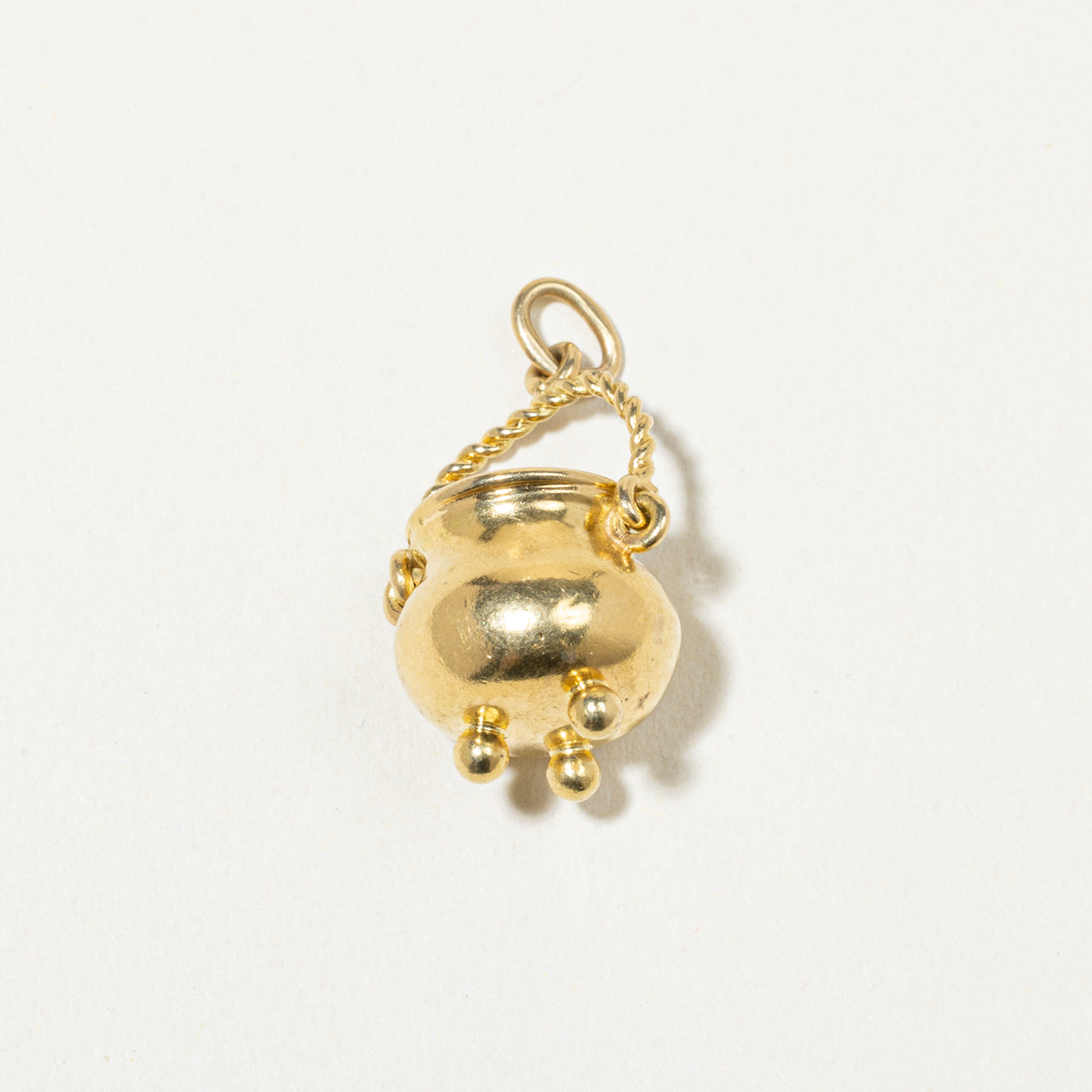 18k Yellow Gold Cauldron Charm