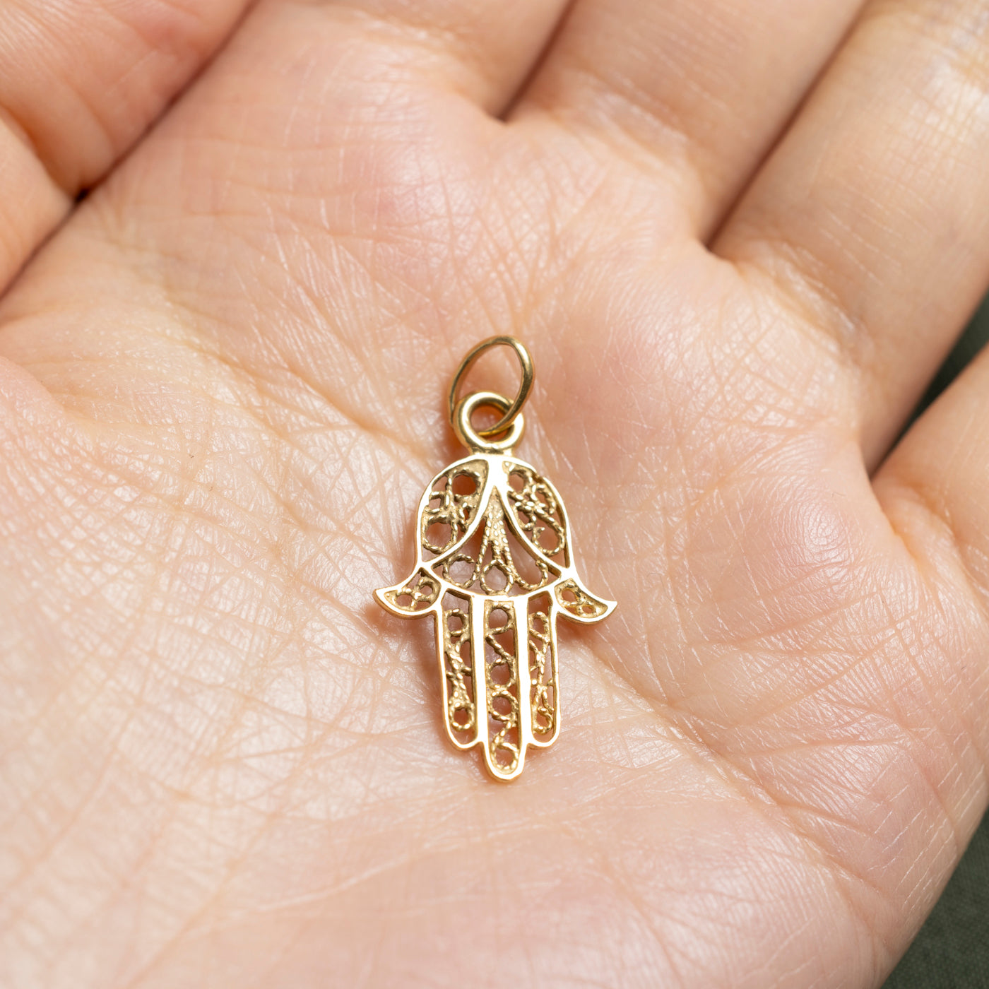 18k Yellow Gold Hamsa Hand Charm