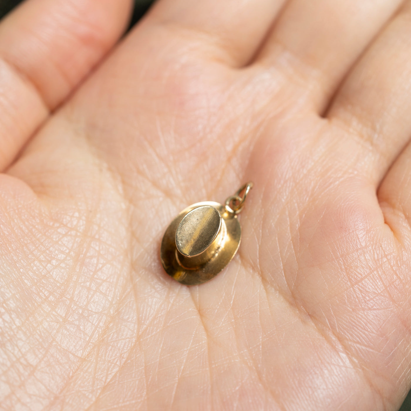 14k Yellow Gold Top Hat Charm