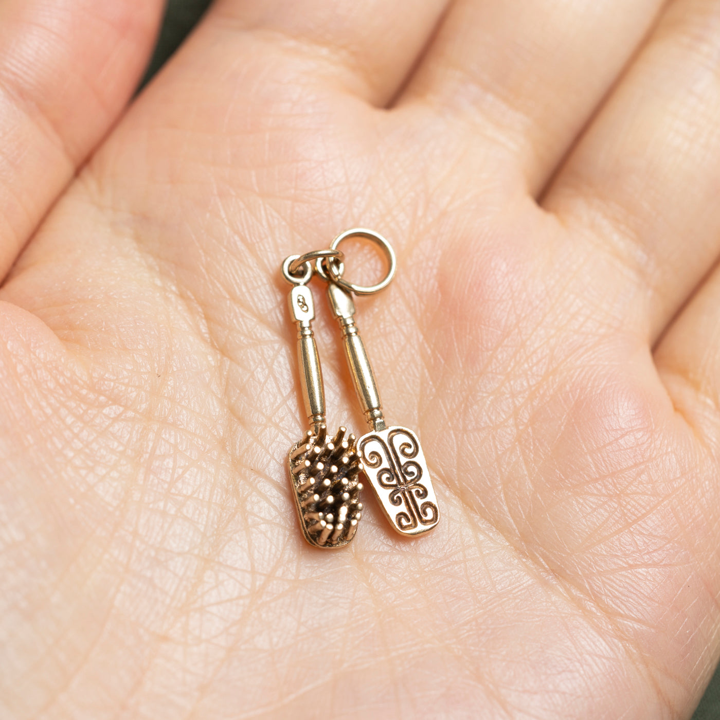 10k Yellow Gold Brush & Mirror Charm