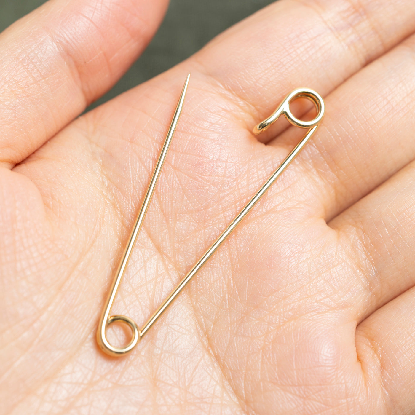 14k Yellow Gold Safety Pin