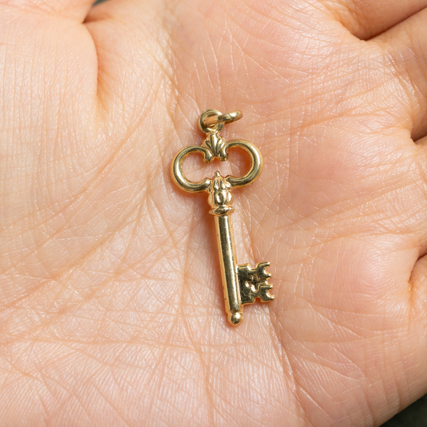 Italian 18k Yellow Gold Key Charm
