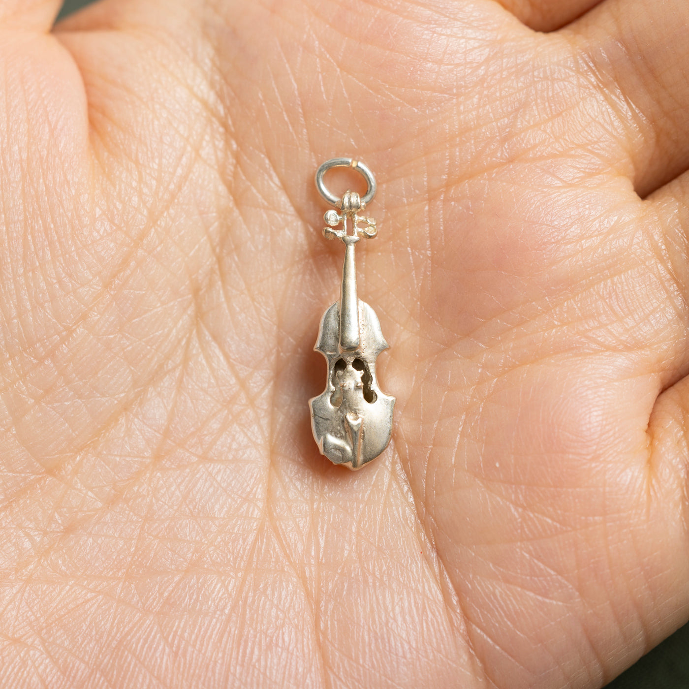 14k White Gold Violin Charm