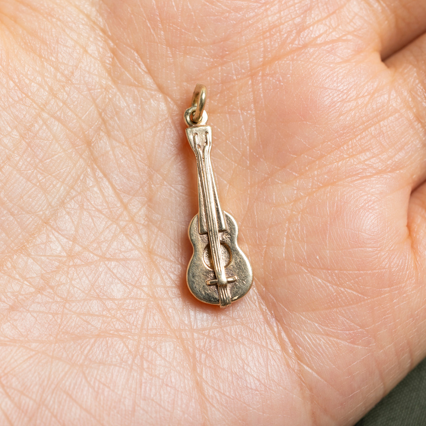 10k Yellow Gold Guitar Charm