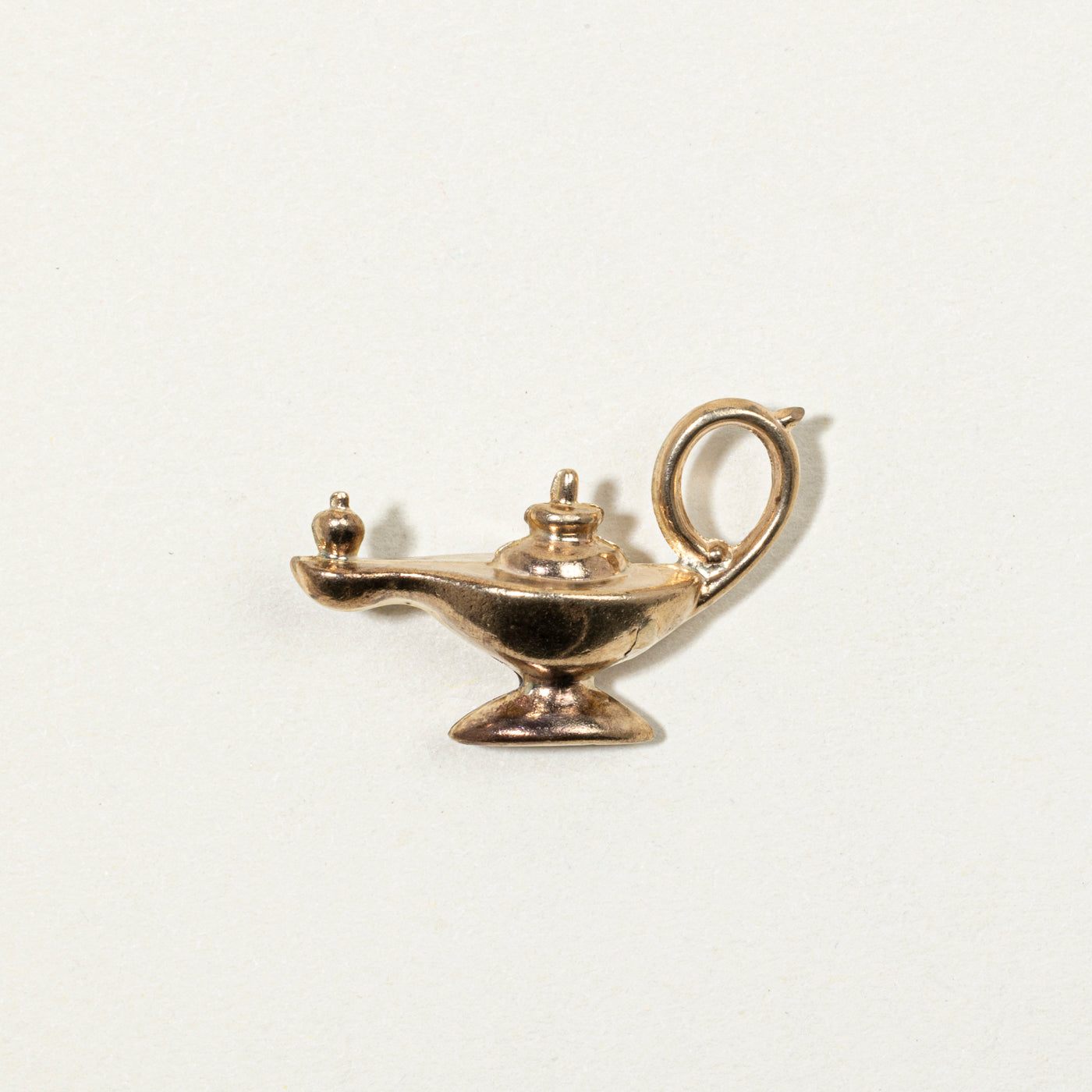 9k Yellow Gold Oil Lamp Charm