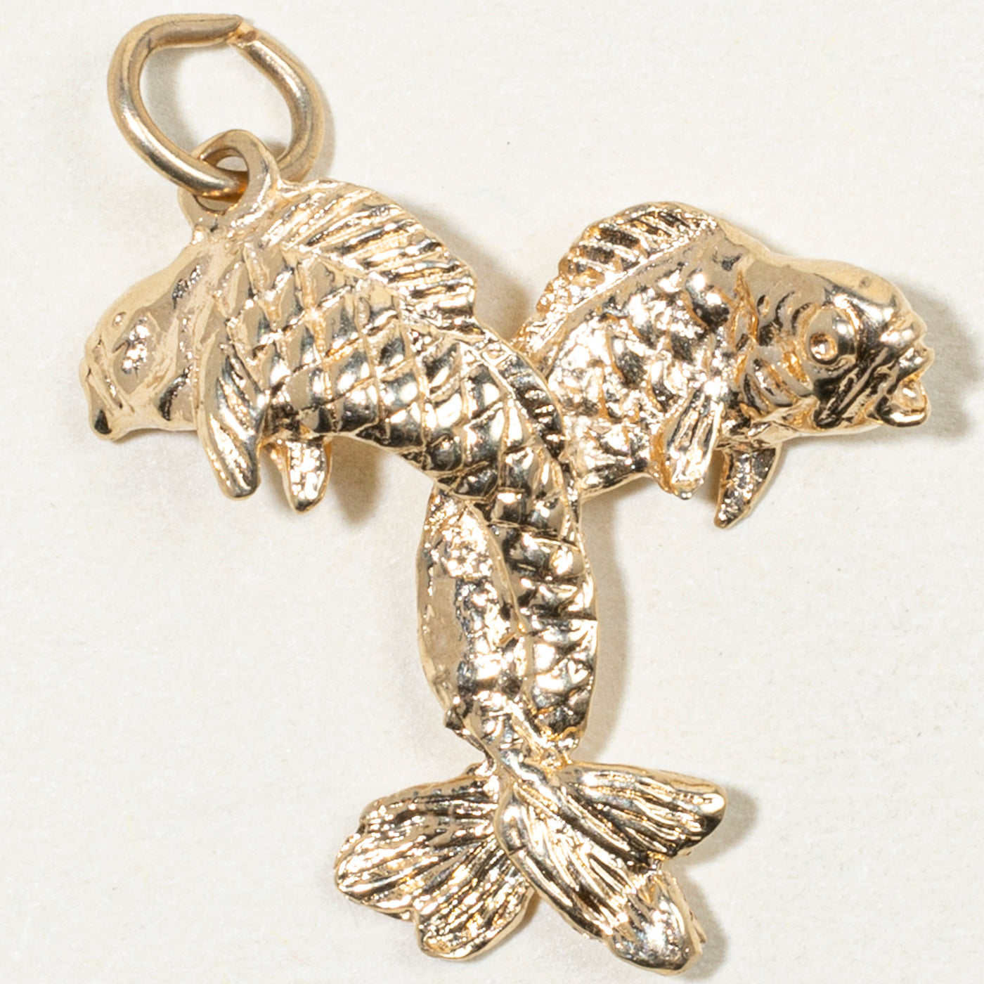 10k Yellow Gold Pisces Charm