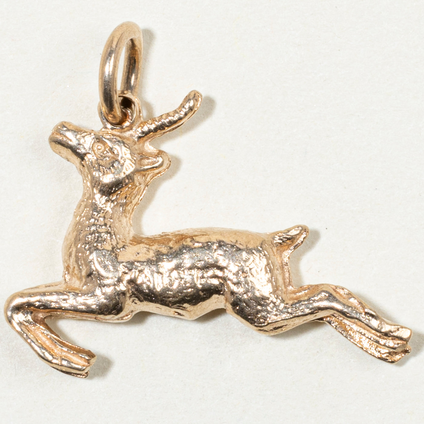 9k Yellow Gold Antalope Charm