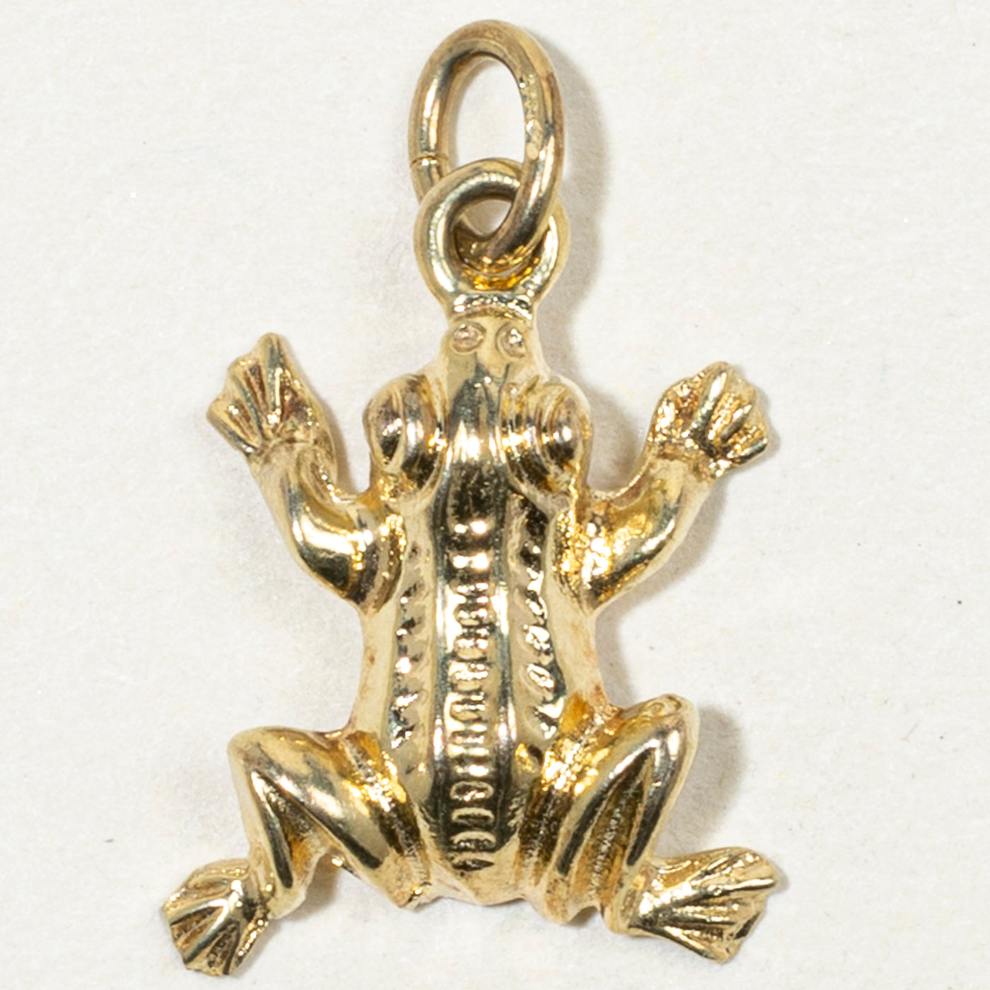 8k Yellow Gold Frog Charm