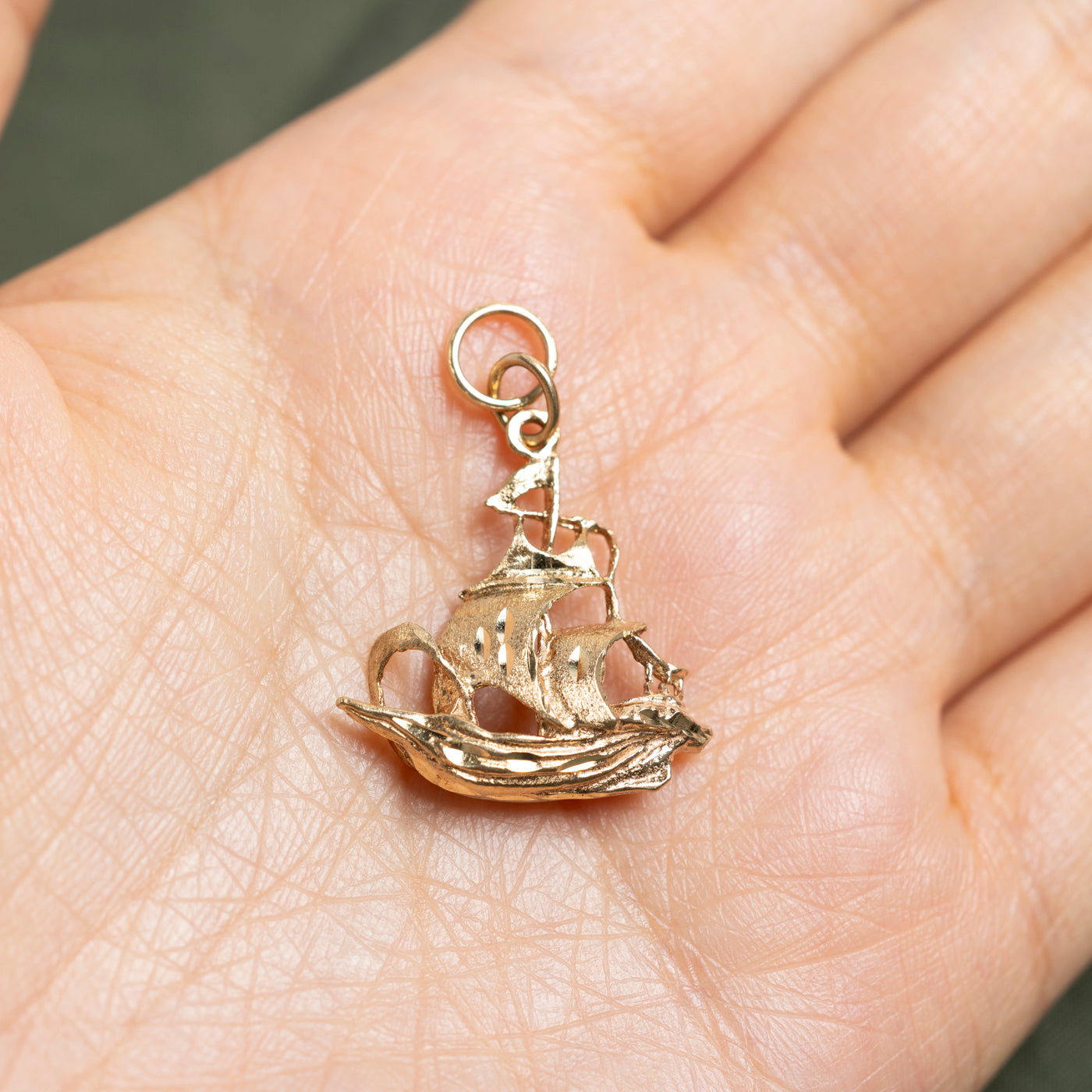 10k Yellow Gold Sailboat Charm