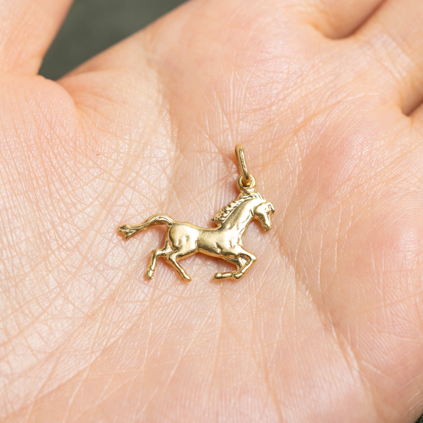 18k Yellow Gold Horse Charm