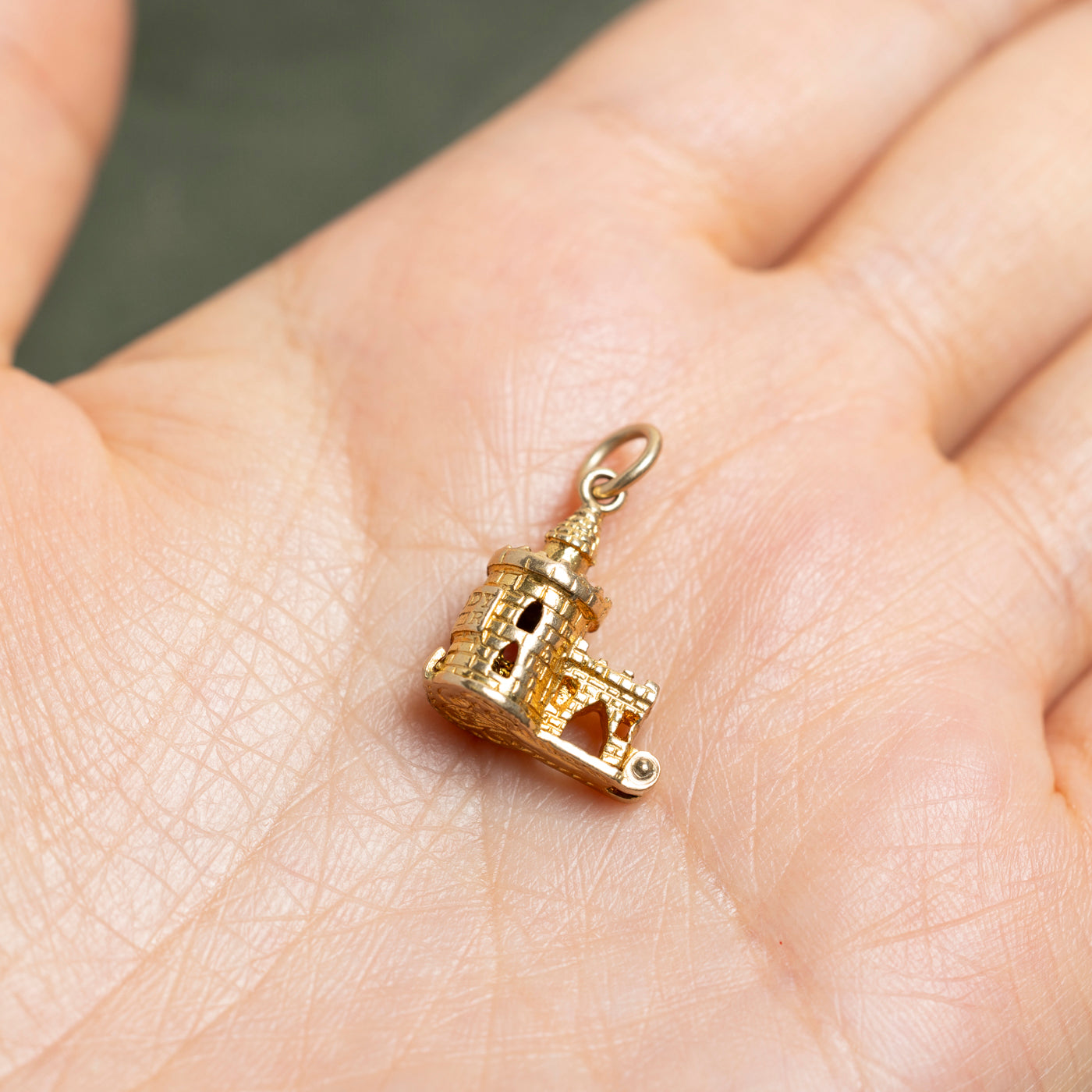 9k Yellow Gold Bloody Tower Castle Charm