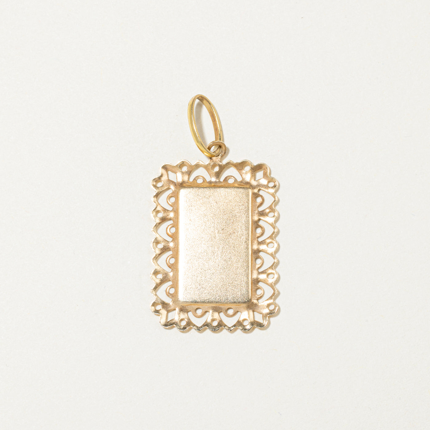 18k Yellow Gold Flower Framed Charm