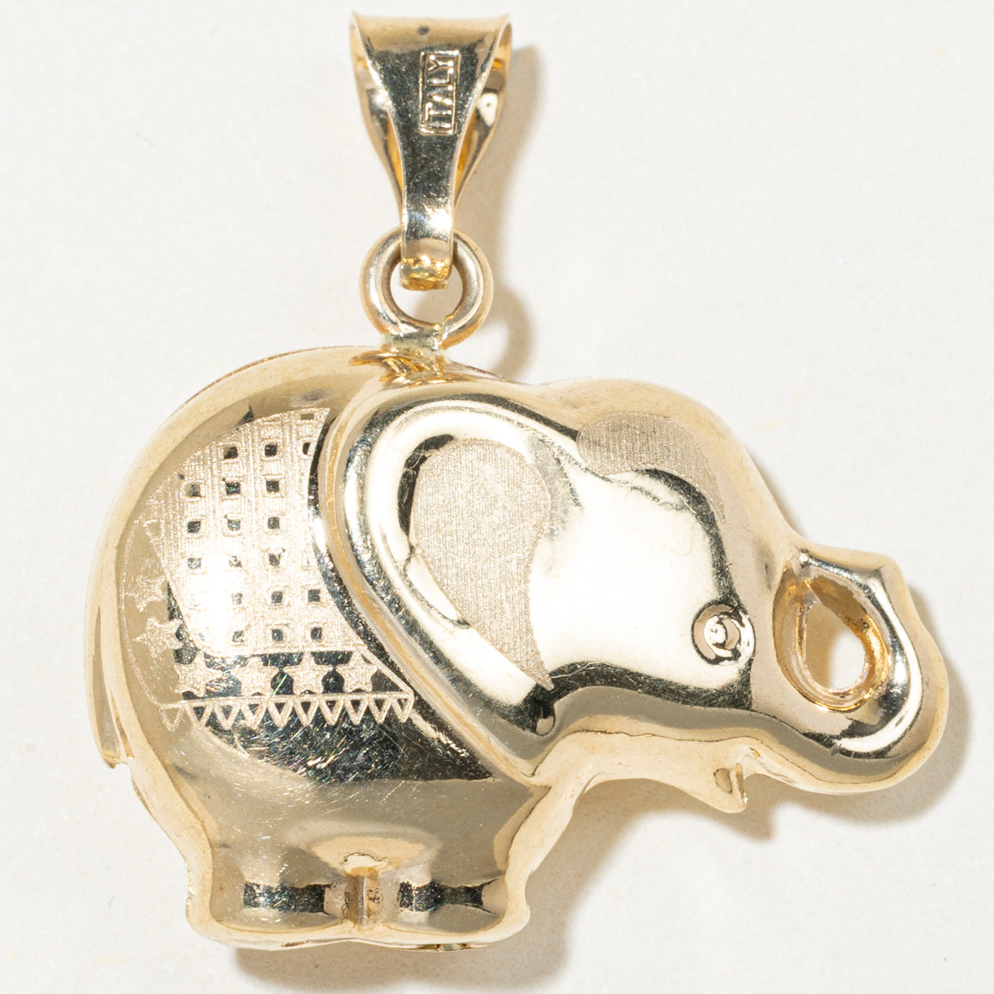 14k Yellow Gold Elephant Pendant