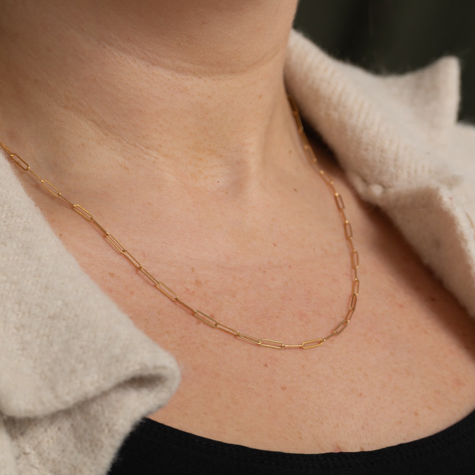 18k Yellow Gold Paperclip Chain | 17.5"