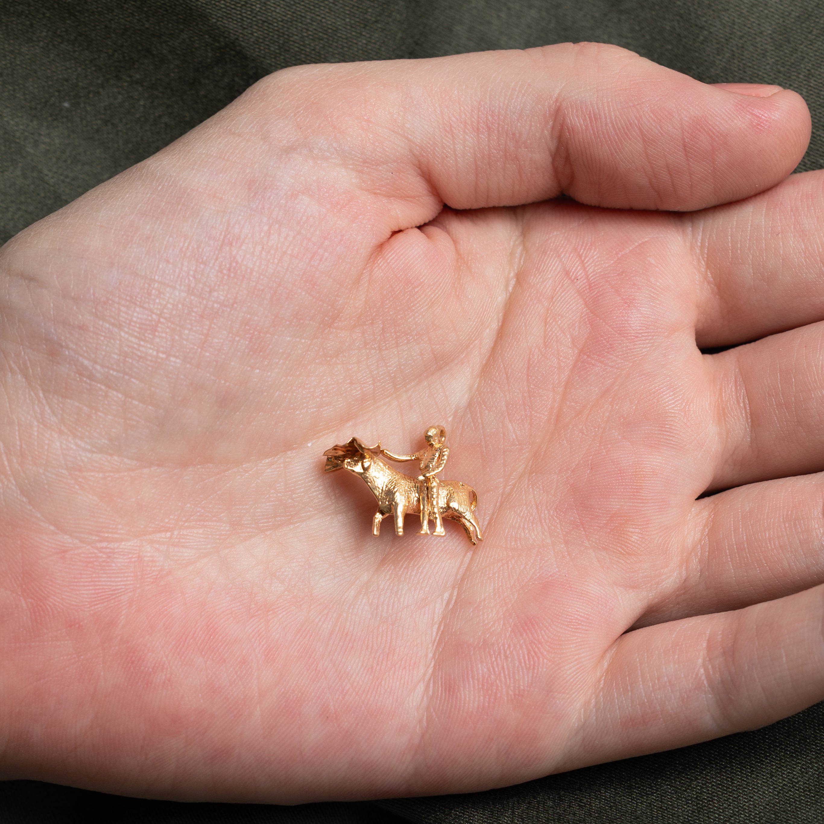 18k Yellow Gold Matador Charm