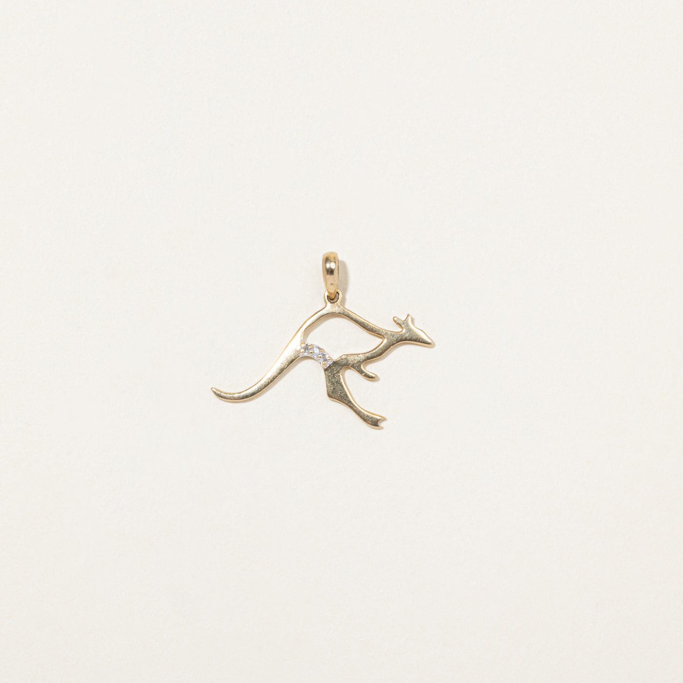 9k Yellow Gold Kangaroo Pendant