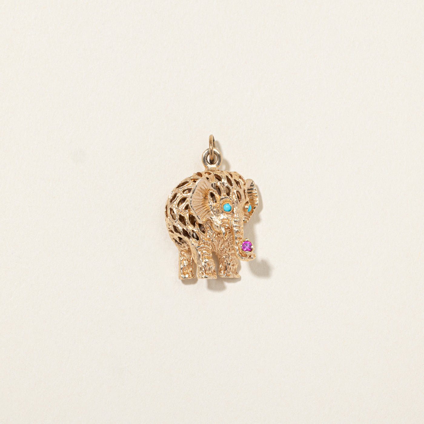 Breloque éléphant en or jaune 14 carats