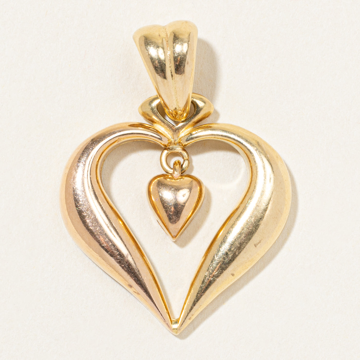 Pendentif cœur pendant en or jaune 18 carats