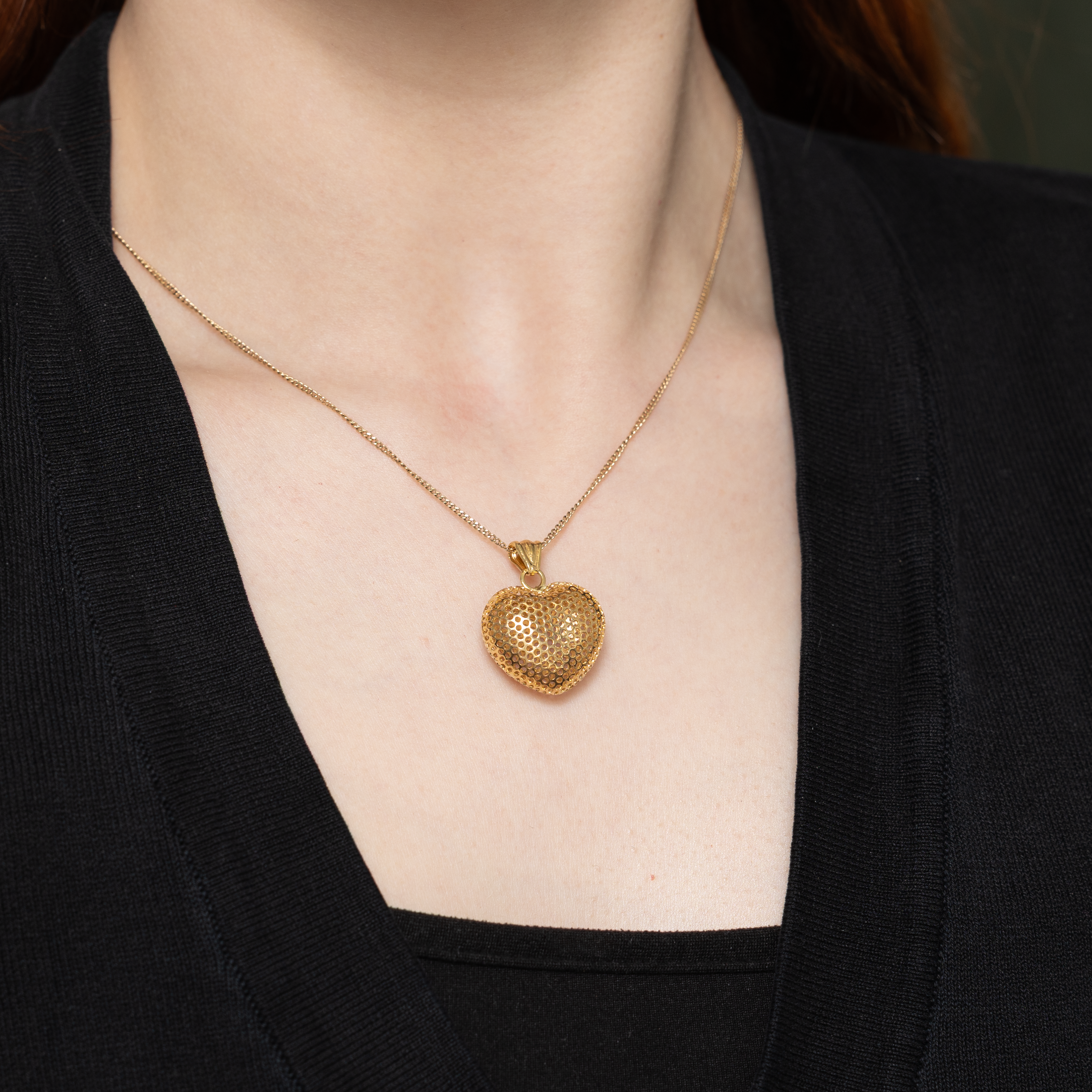 17k Yellow Gold Perforated Puffed Heart Pendant