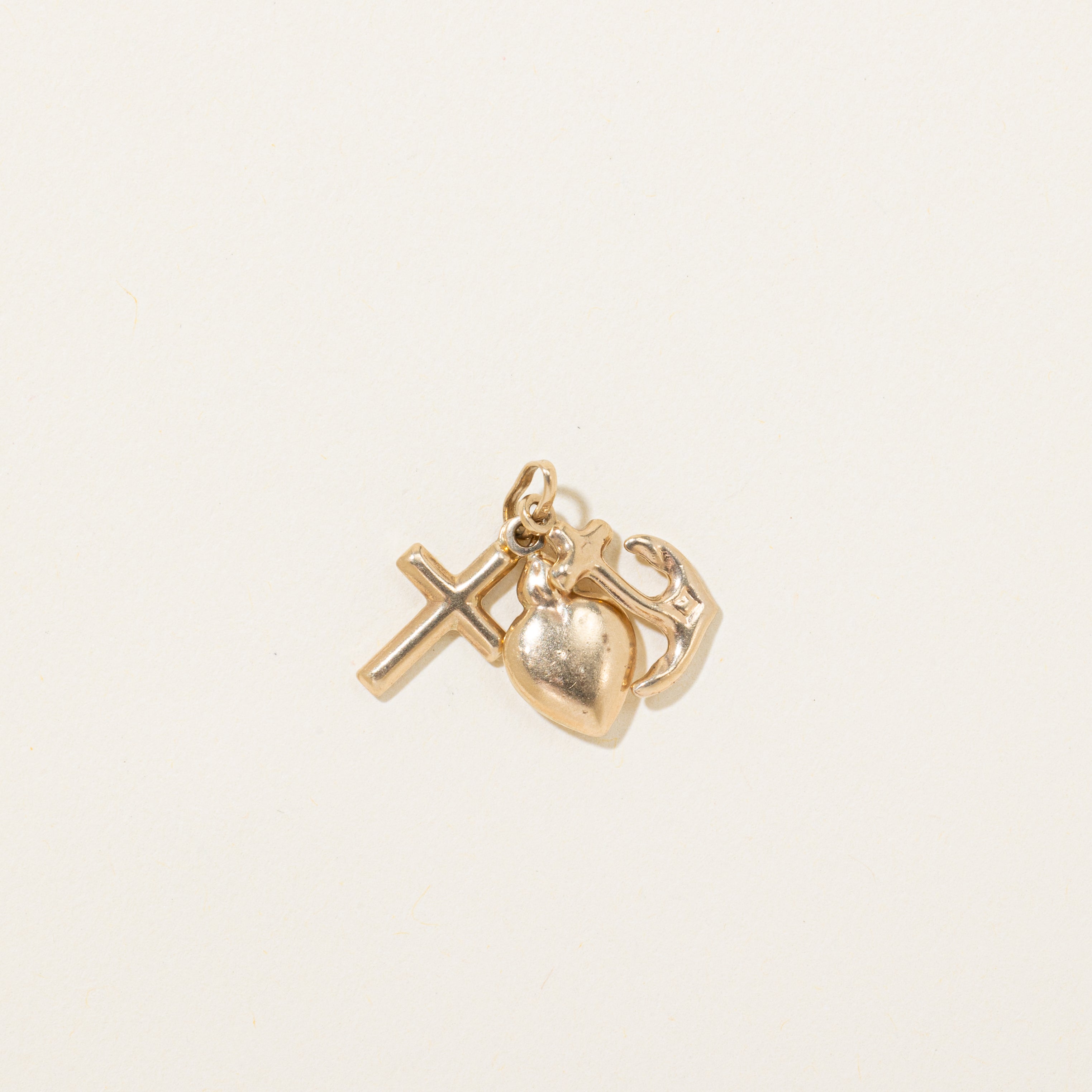 10k Yellow Gold Faith Hope & Charity Charm