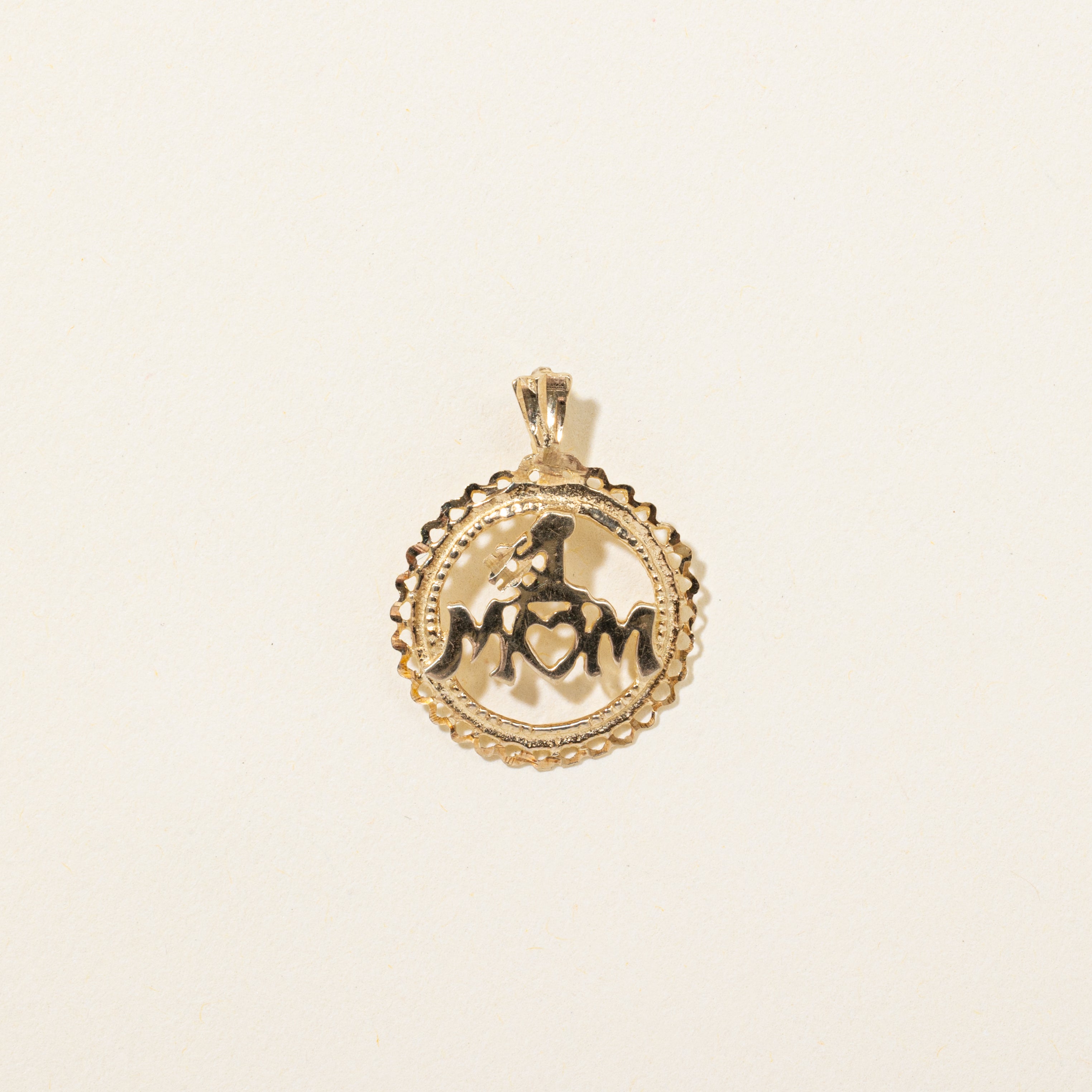 10k Yellow Gold Scalloped "M♡M" Pendant