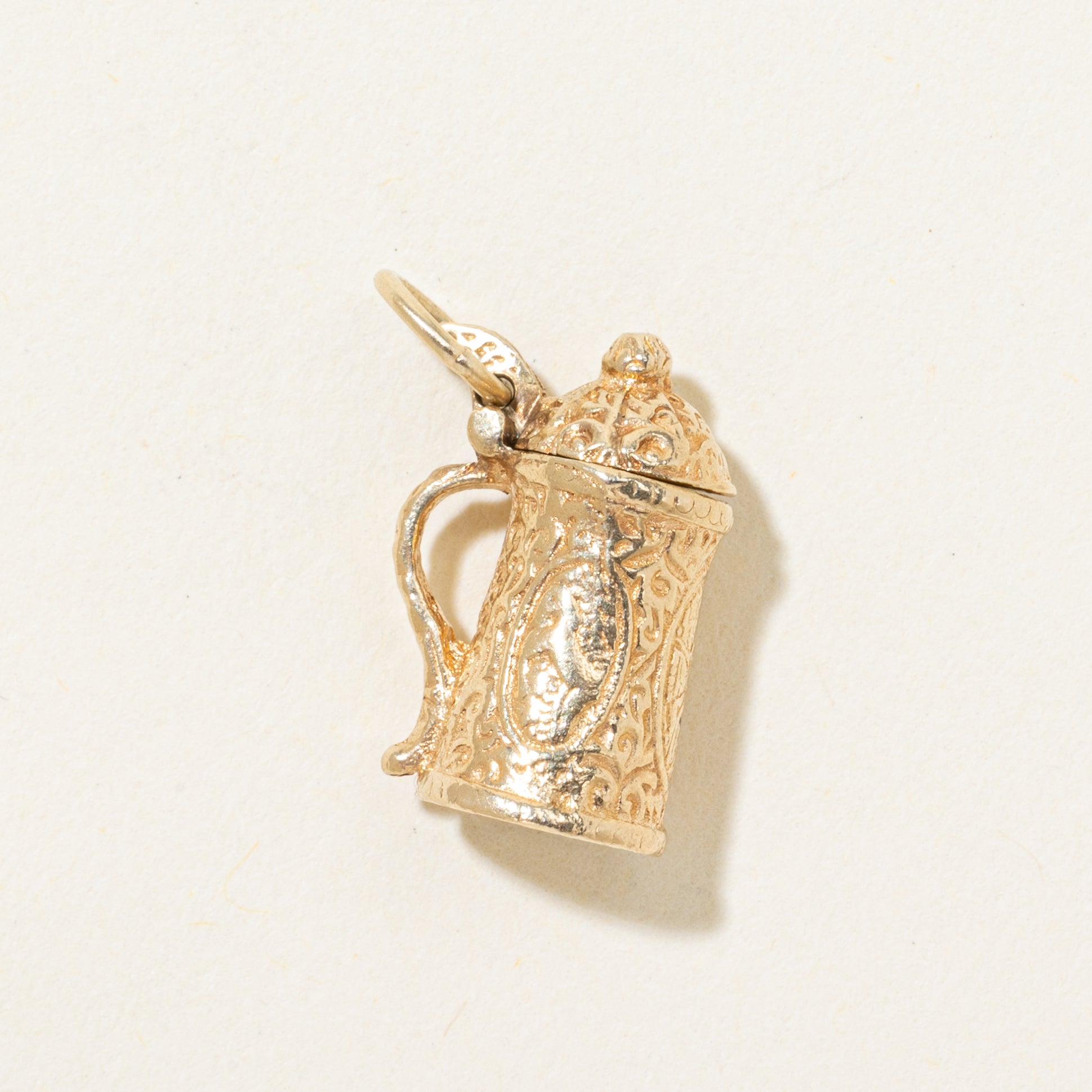 14k Yellow Gold Textured Beer Stein Charm