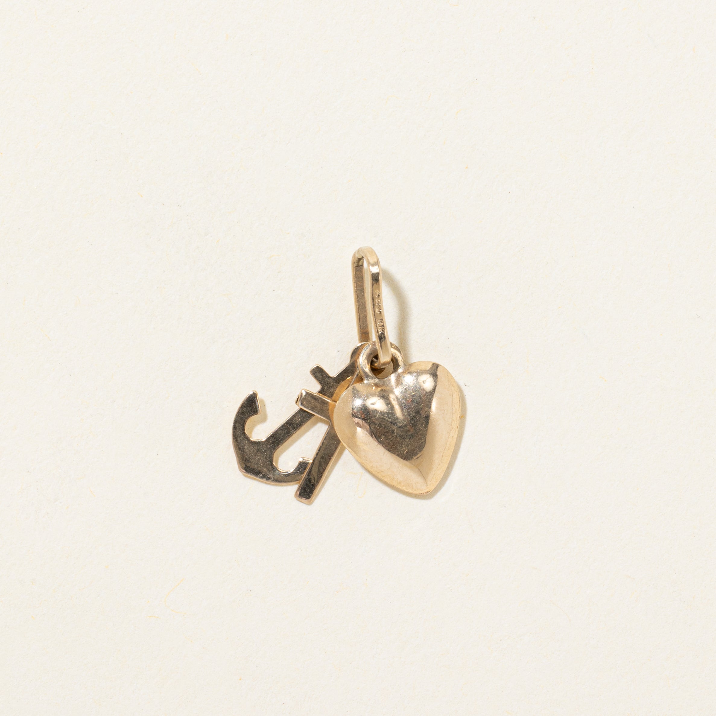 10k Yellow Gold Faith Hope & Charity Charm