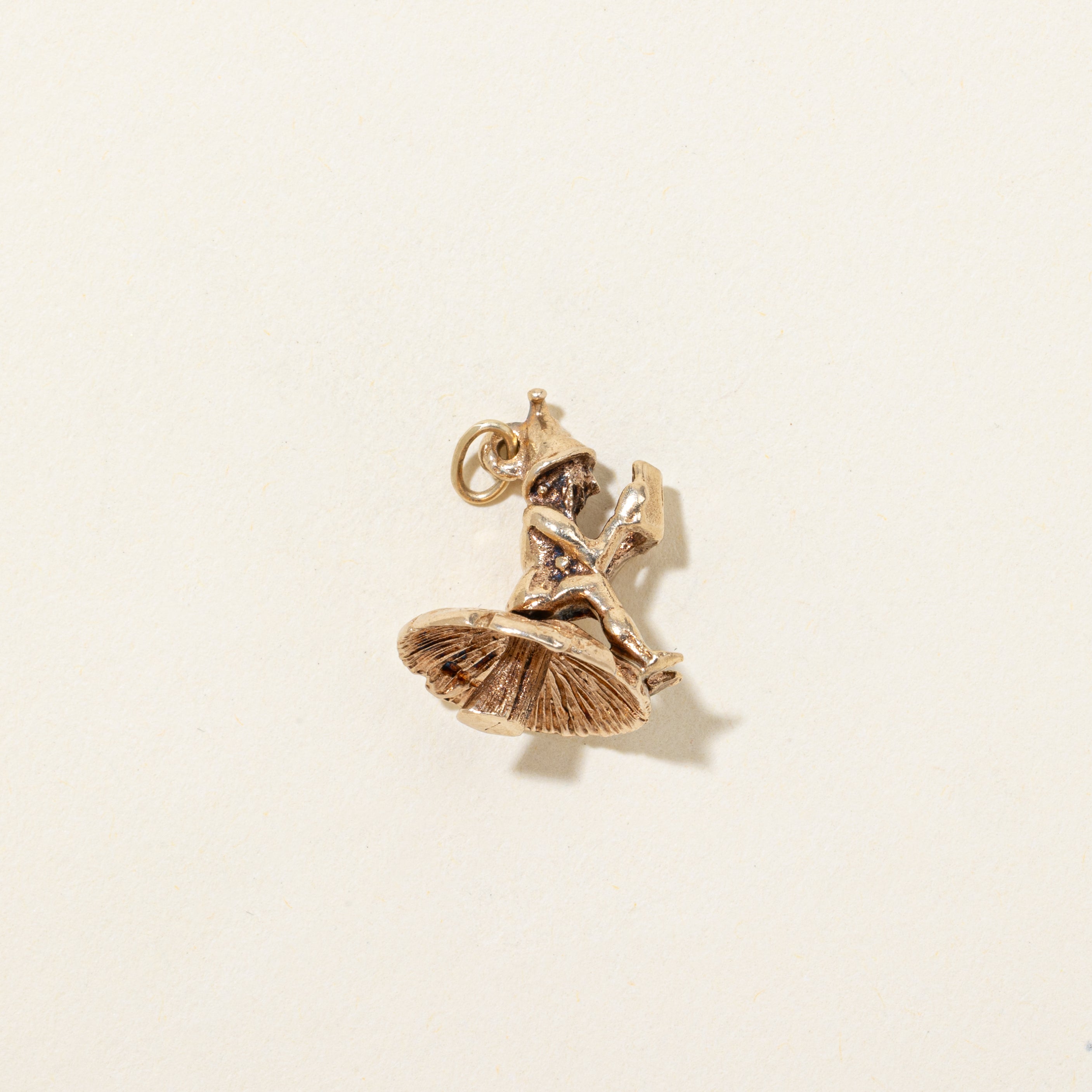 1973 Dublin 10k Yellow Gold Elf on Toadstool Charm