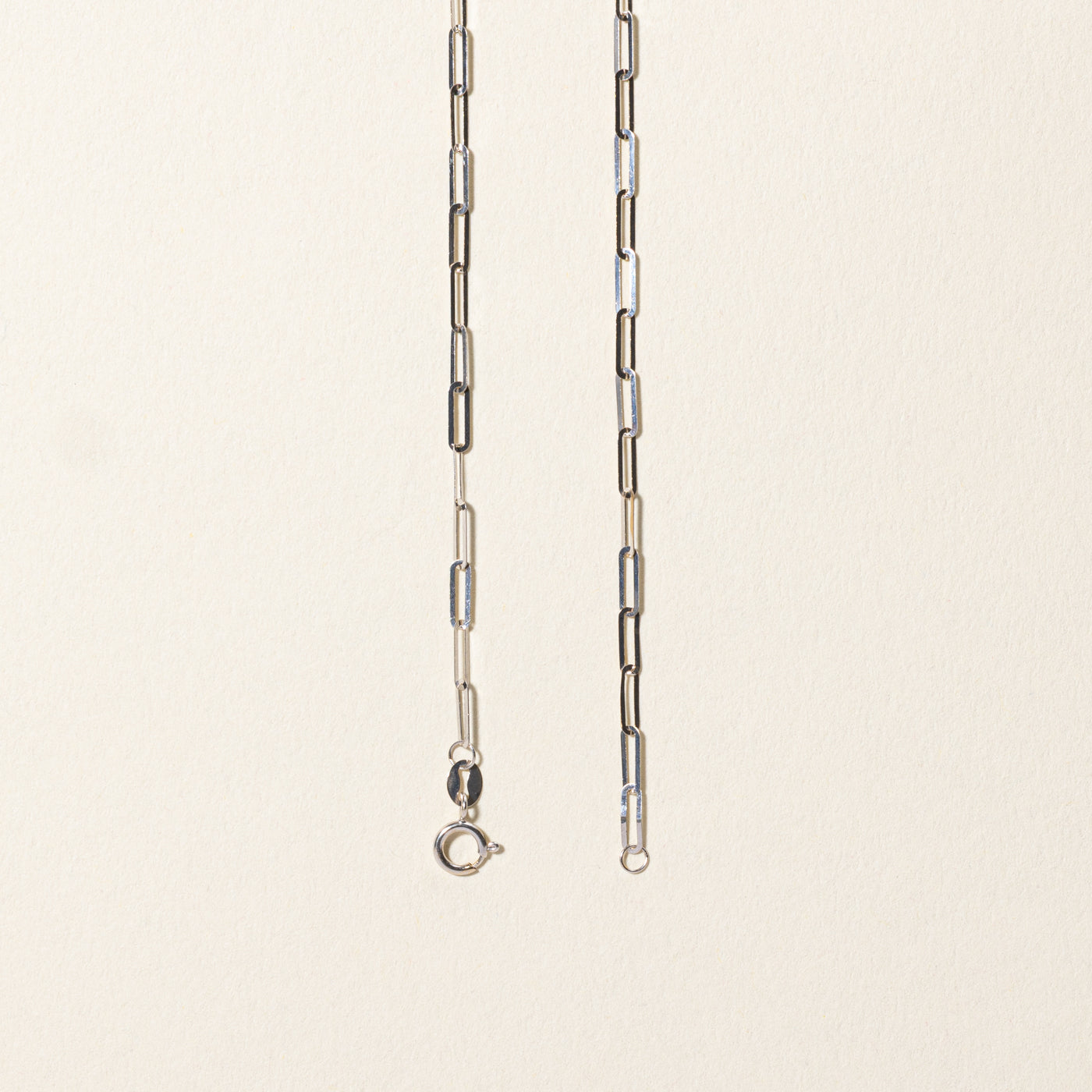 18k White Gold Paperclip Chain | 18"
